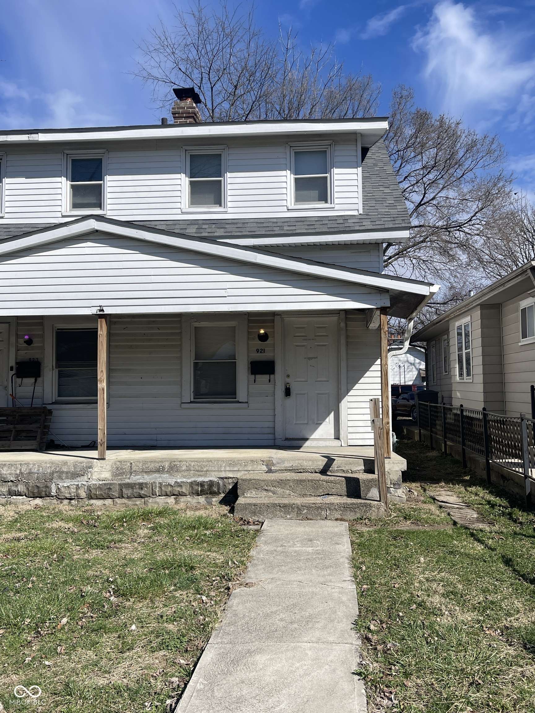 Indianapolis, IN 46201,921 N Drexel AVE