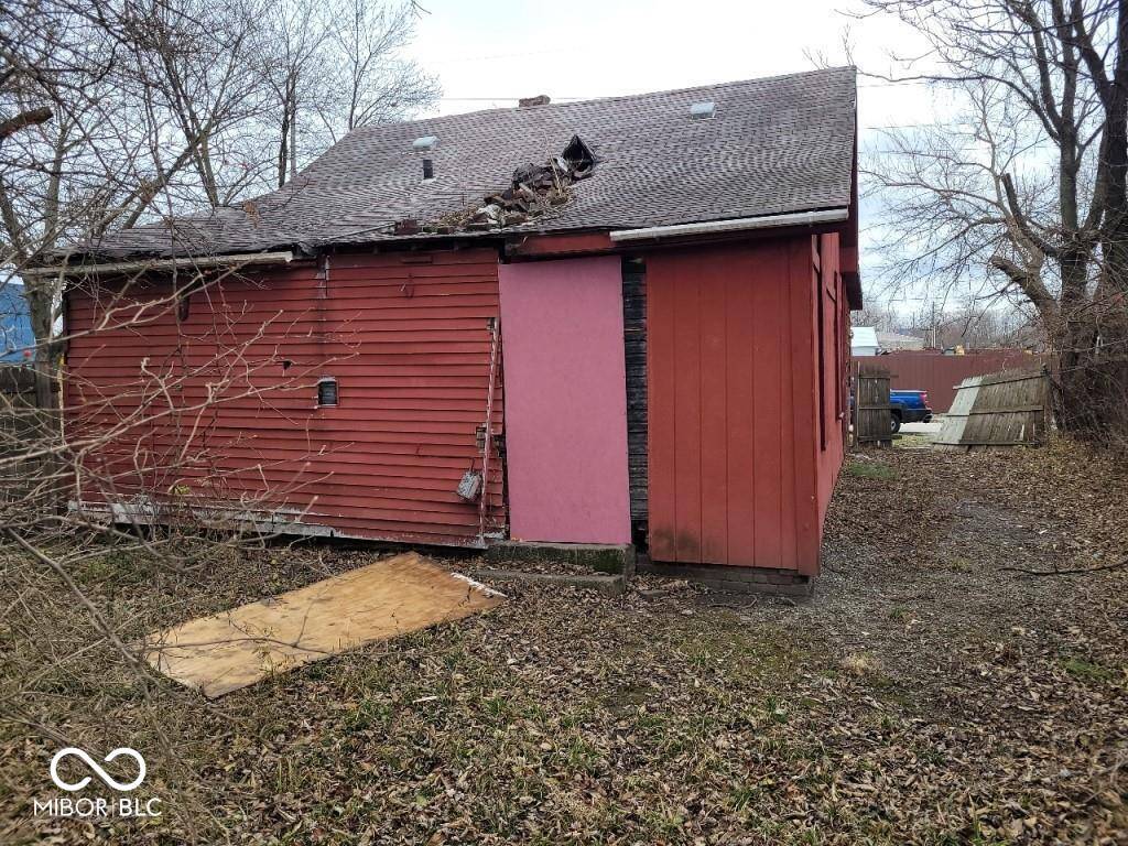 Indianapolis, IN 46218,1724 Sheldon ST