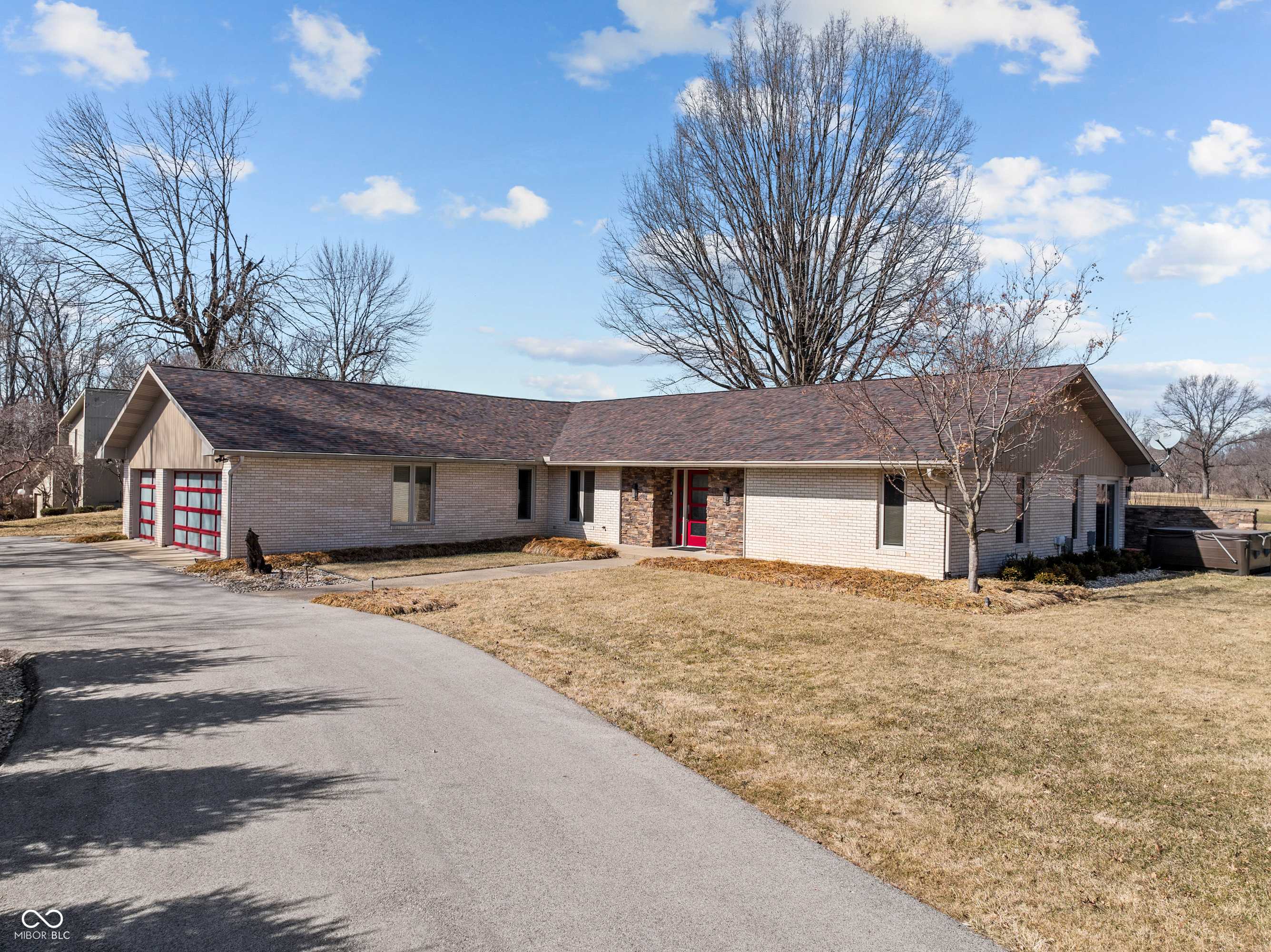 Terre Haute, IN 47802,14 E Fairway DR