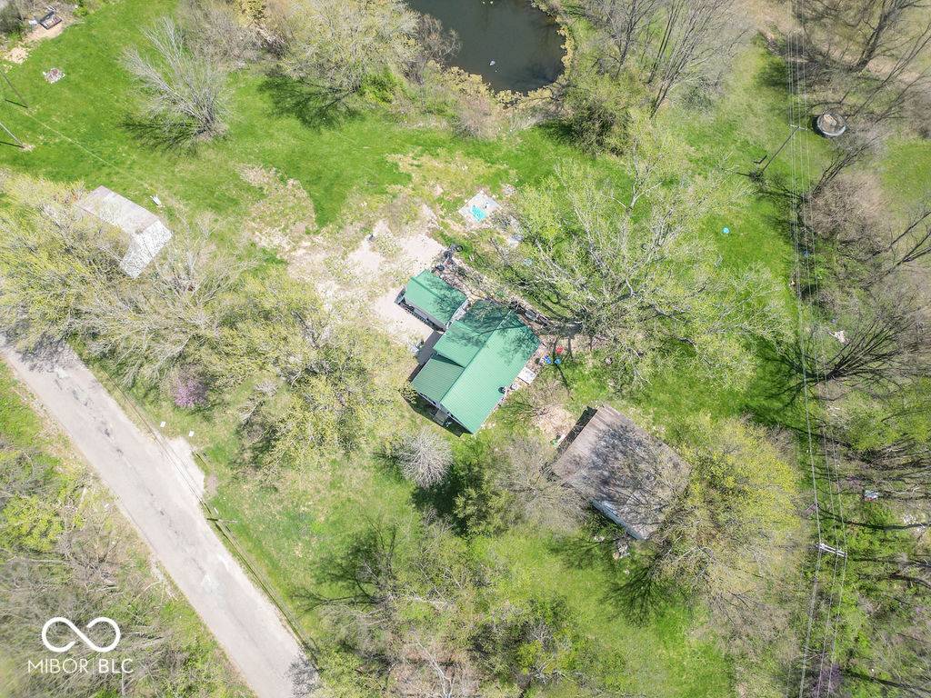 Spencer, IN 47460,1672 Country Club RD
