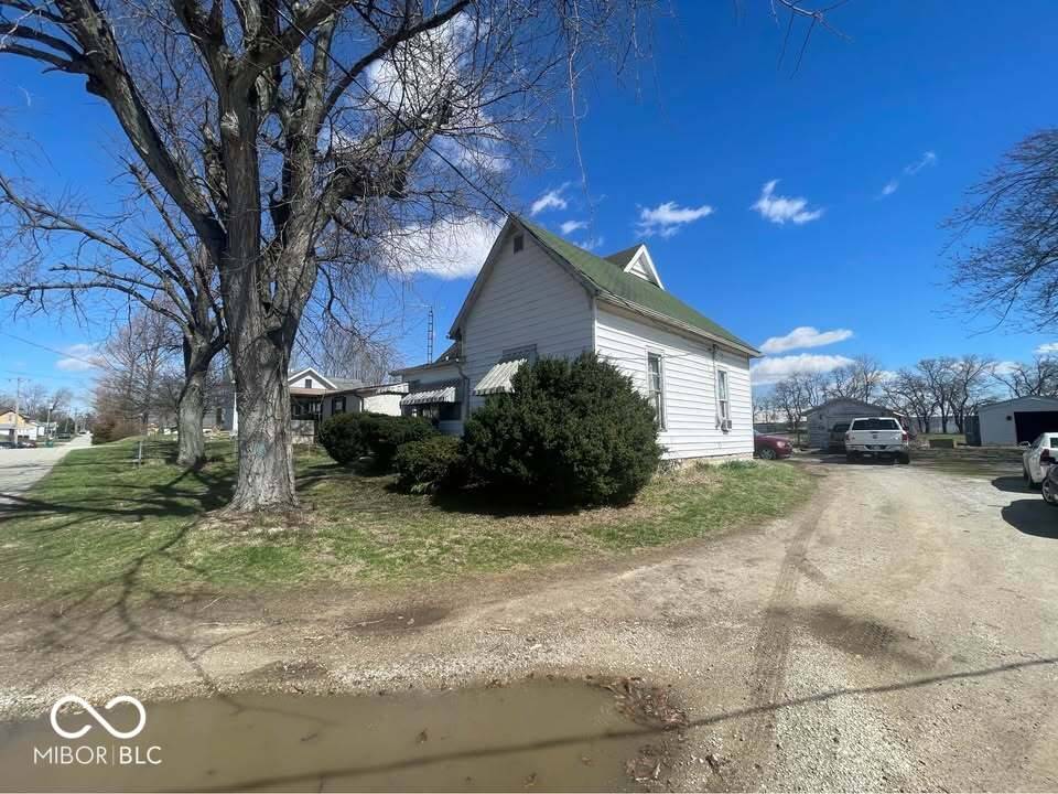 Milroy, IN 46156,316 S Pleasant ST