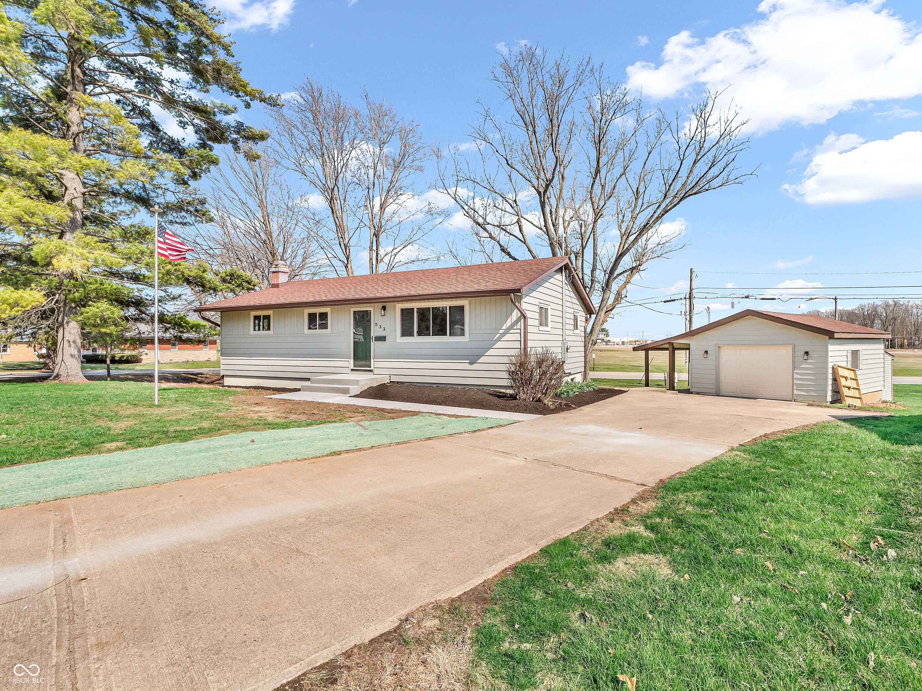 Lebanon, IN 46052,533 E Ulen DR