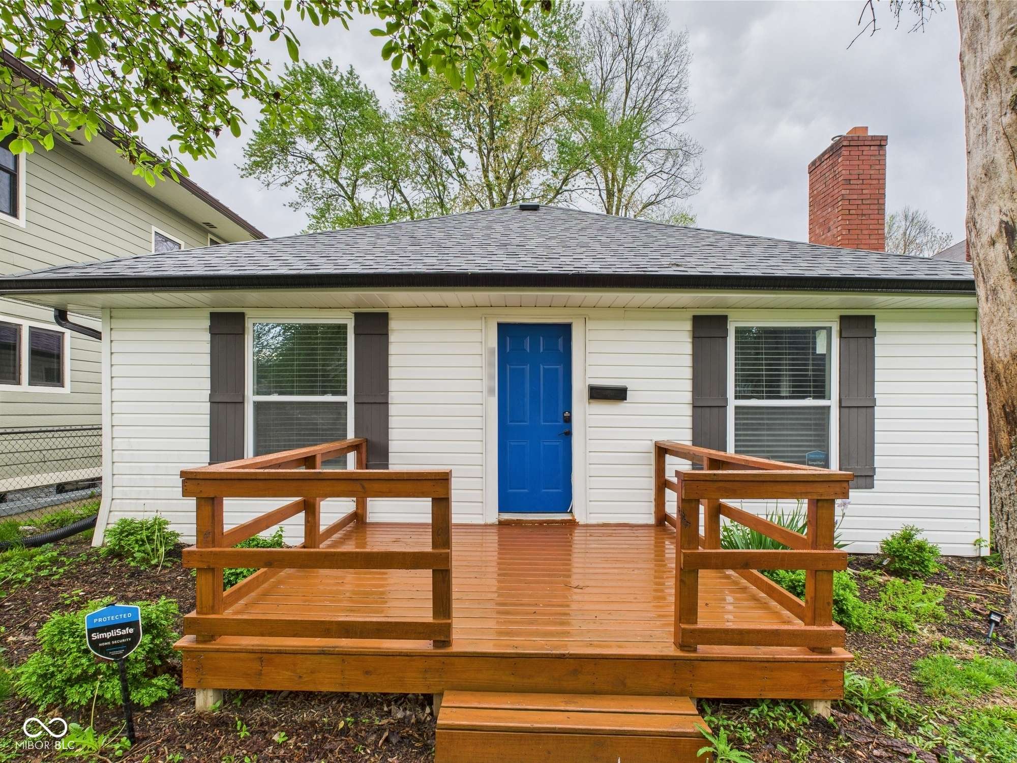 Indianapolis, IN 46205,3559 Carrollton AVE