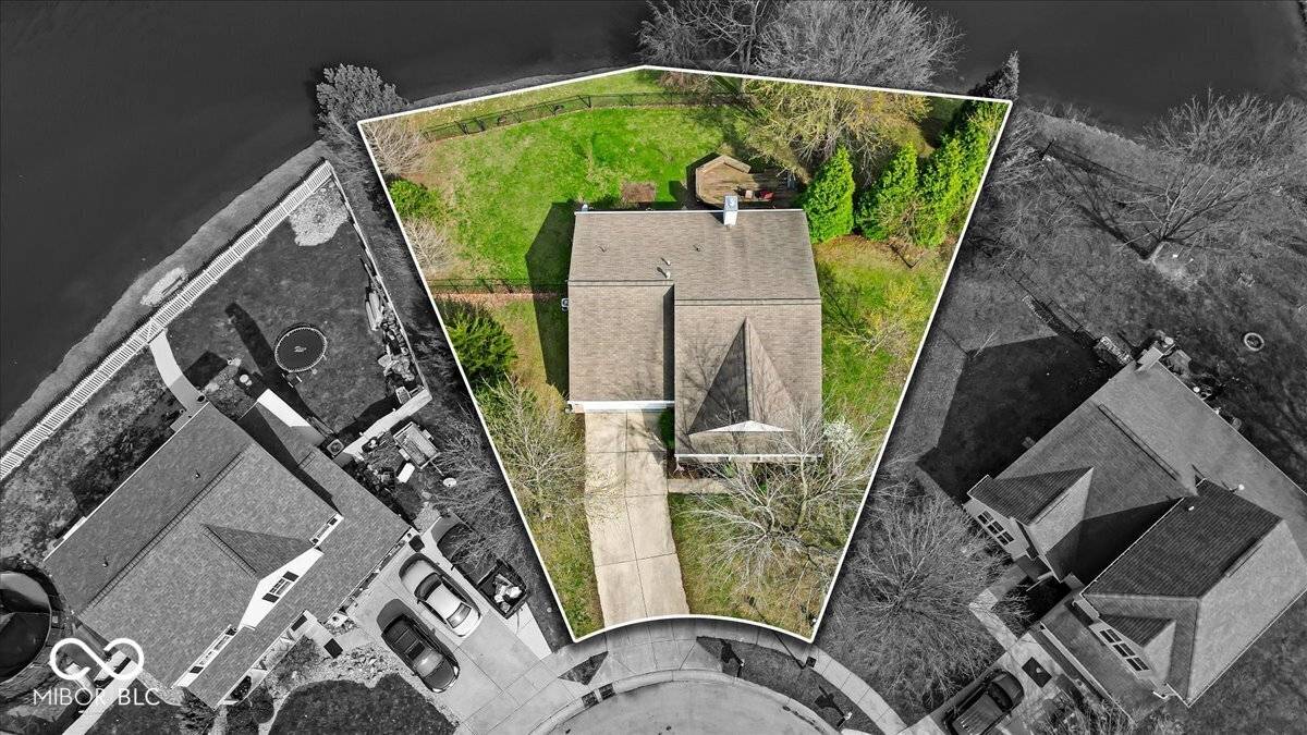 Avon, IN 46123,10407 Stillwell CT