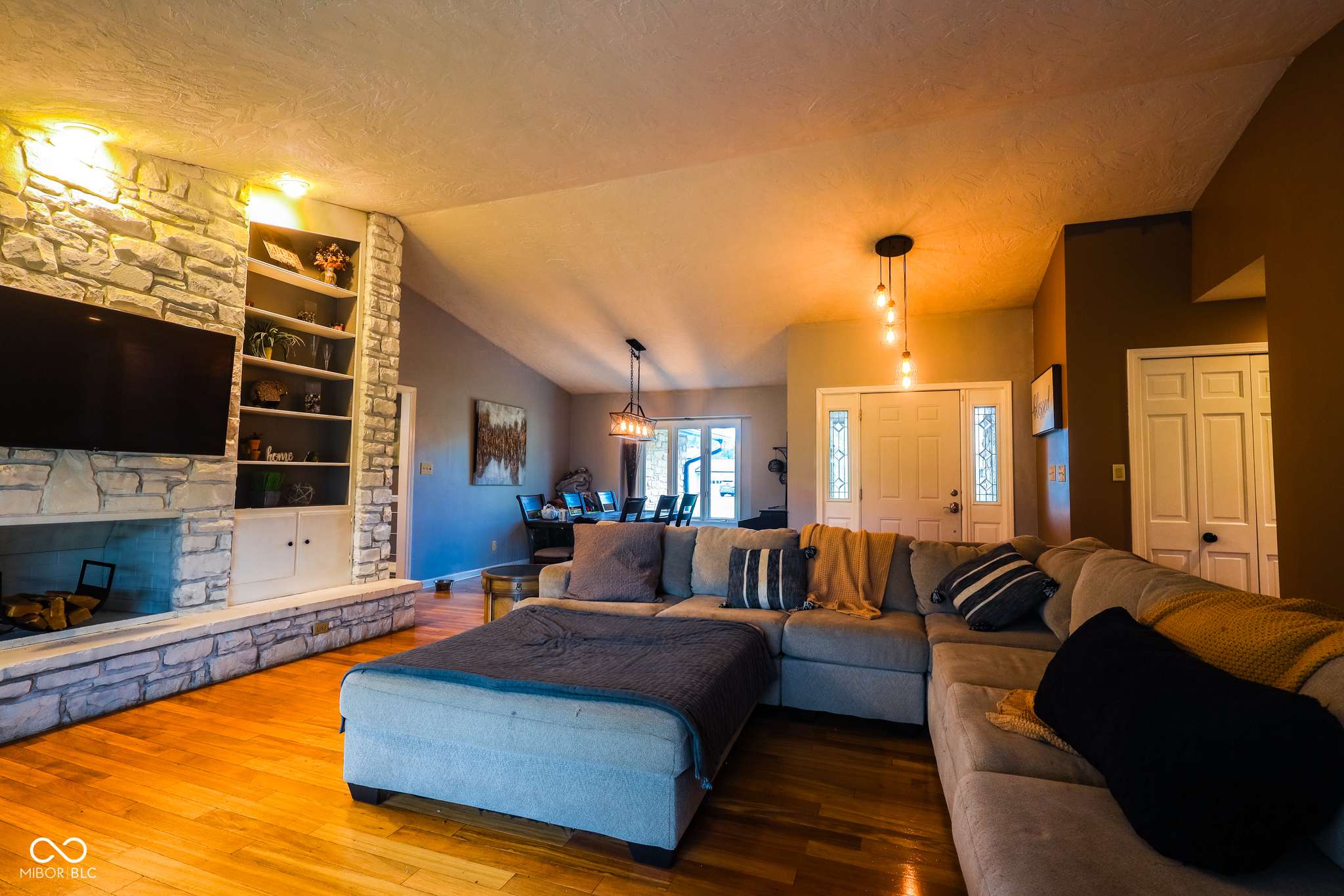 Greenwood, IN 46143,3037 Santiago DR