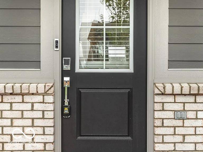 Mccordsville, IN 46055,6687 Redwood DR