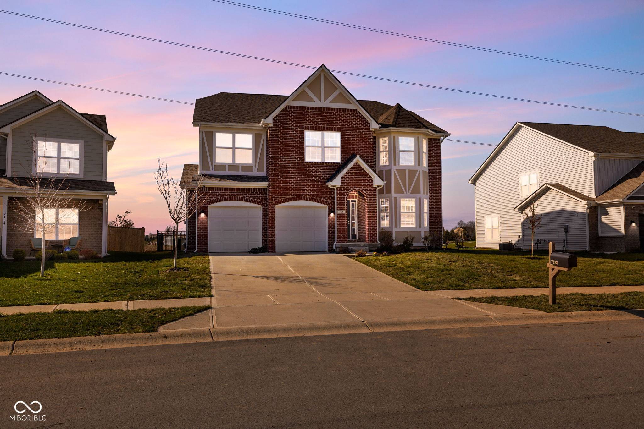 Mccordsville, IN 46055,7128 English Oak DR