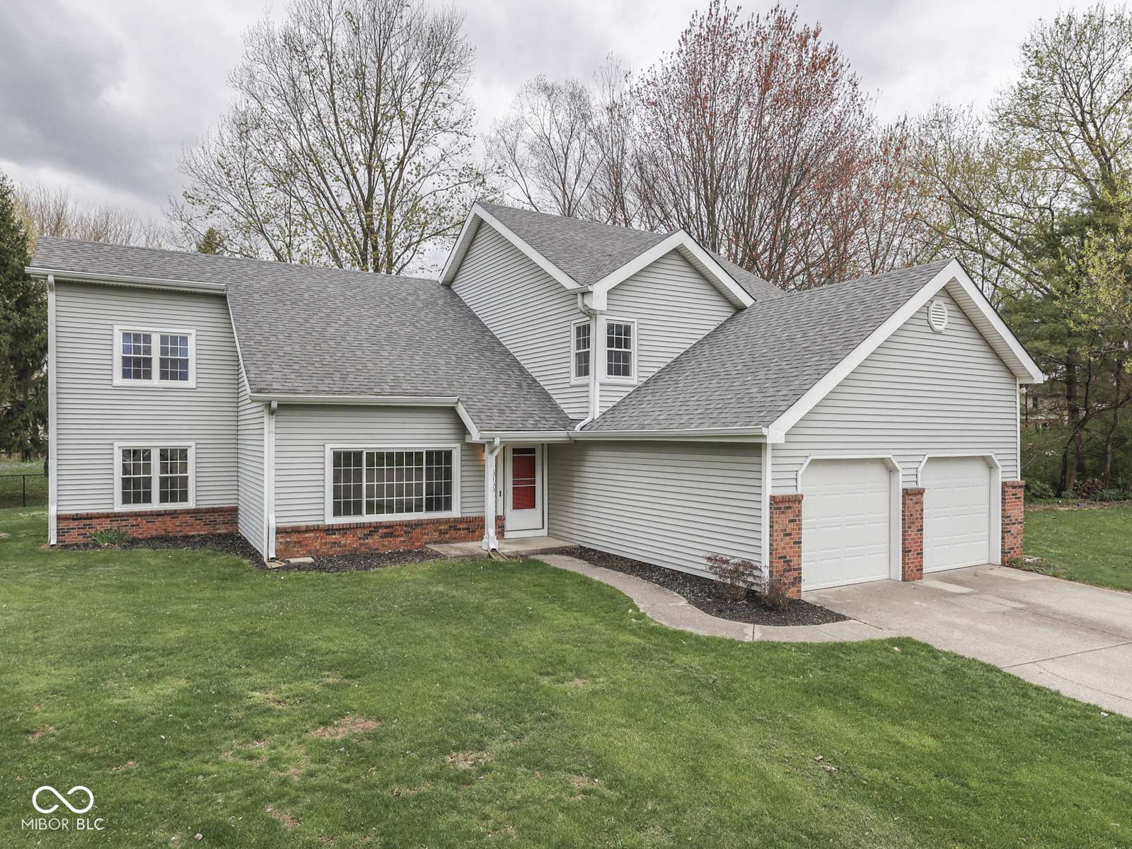 Indianapolis, IN 46217,8160 Bold Forbes CT