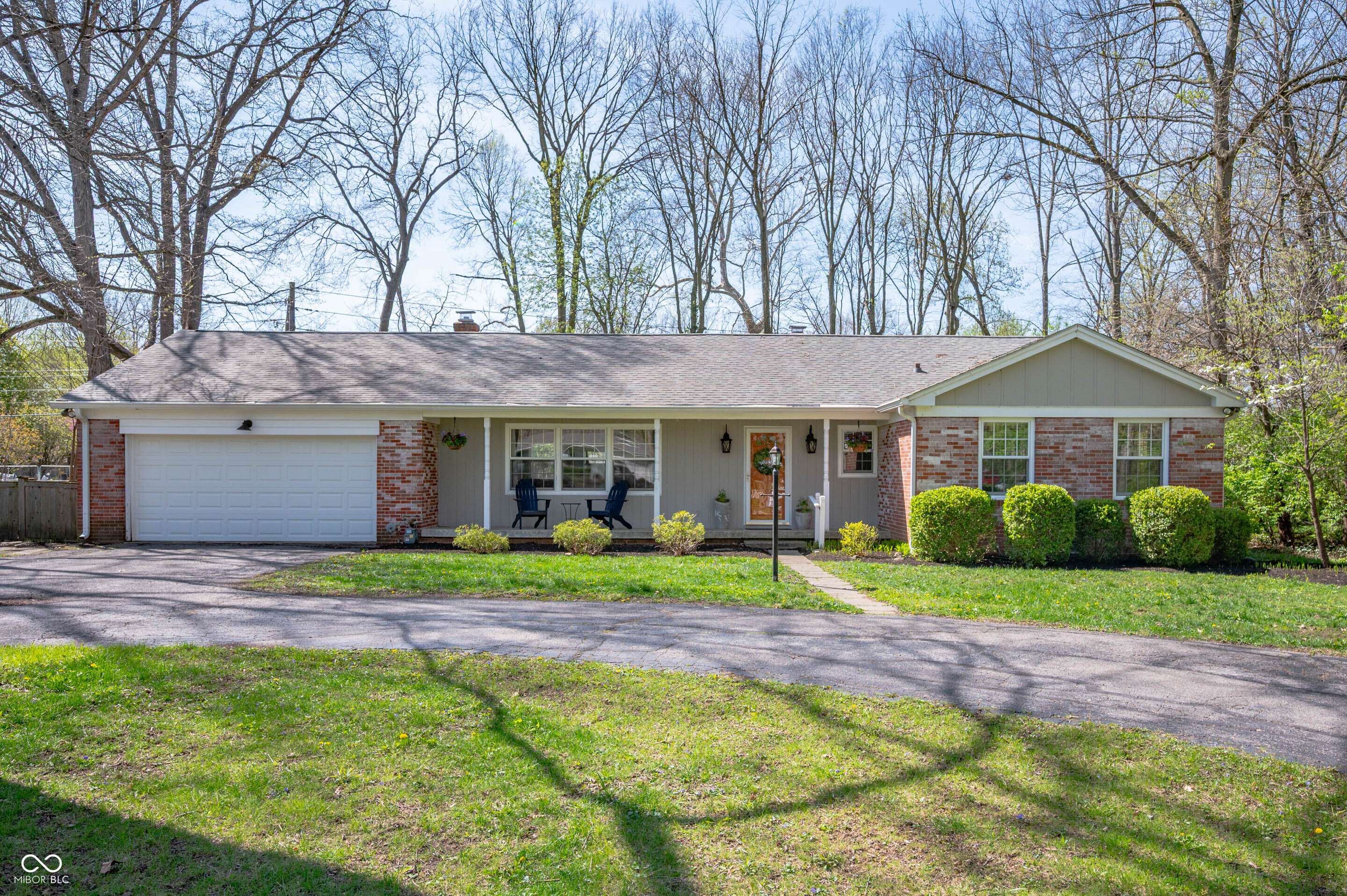 Indianapolis, IN 46260,1109 Oakwood TRL