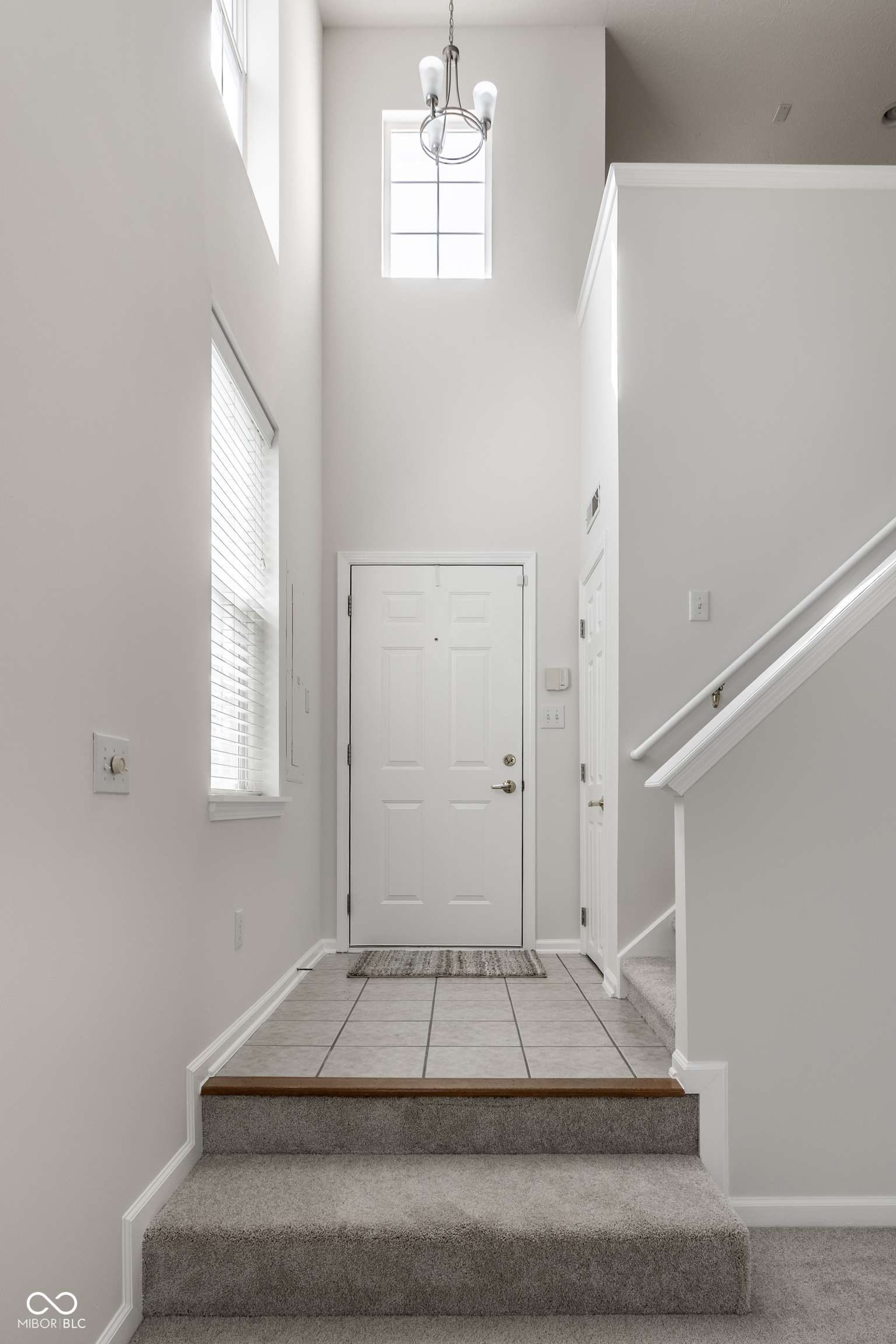 Indianapolis, IN 46260,9338 Eden Woods CT