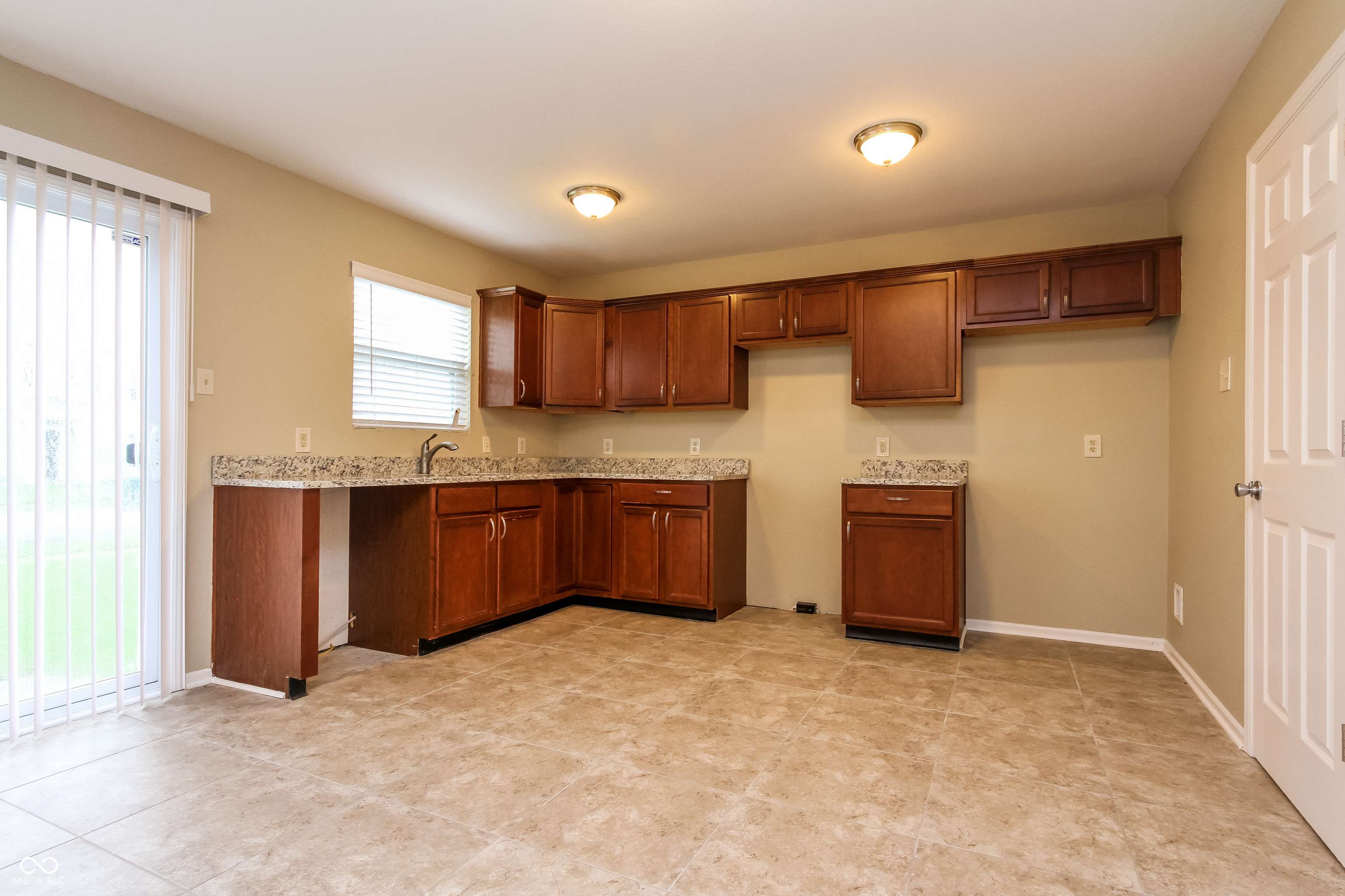 Indianapolis, IN 46235,4126 Denali CT