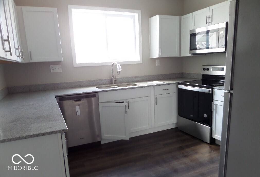 Elwood, IN 46036,418 N 14th ST
