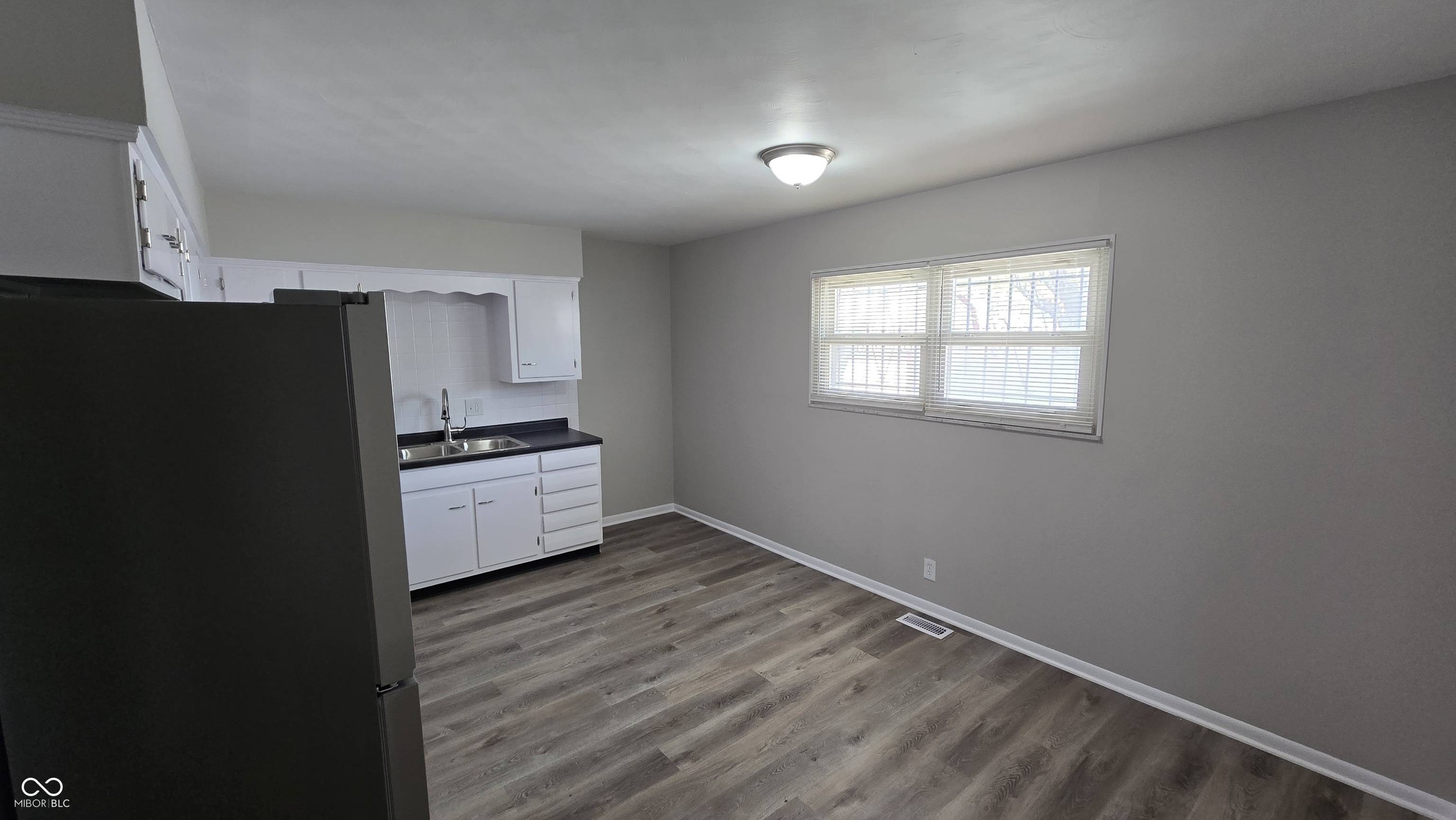 Indianapolis, IN 46241,5636 W Henry ST