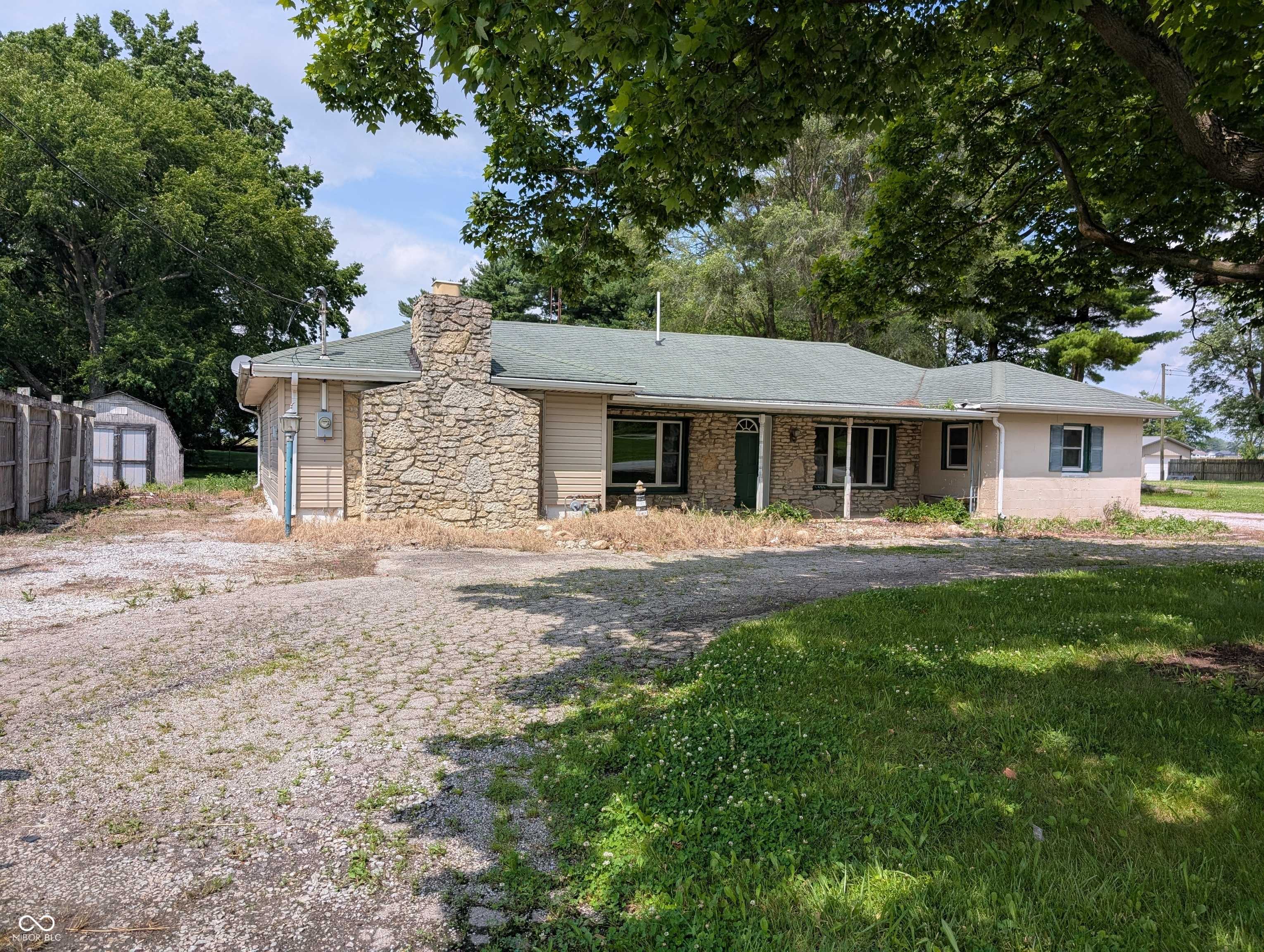 Rushville, IN 46173,1406 W US Hwy 52