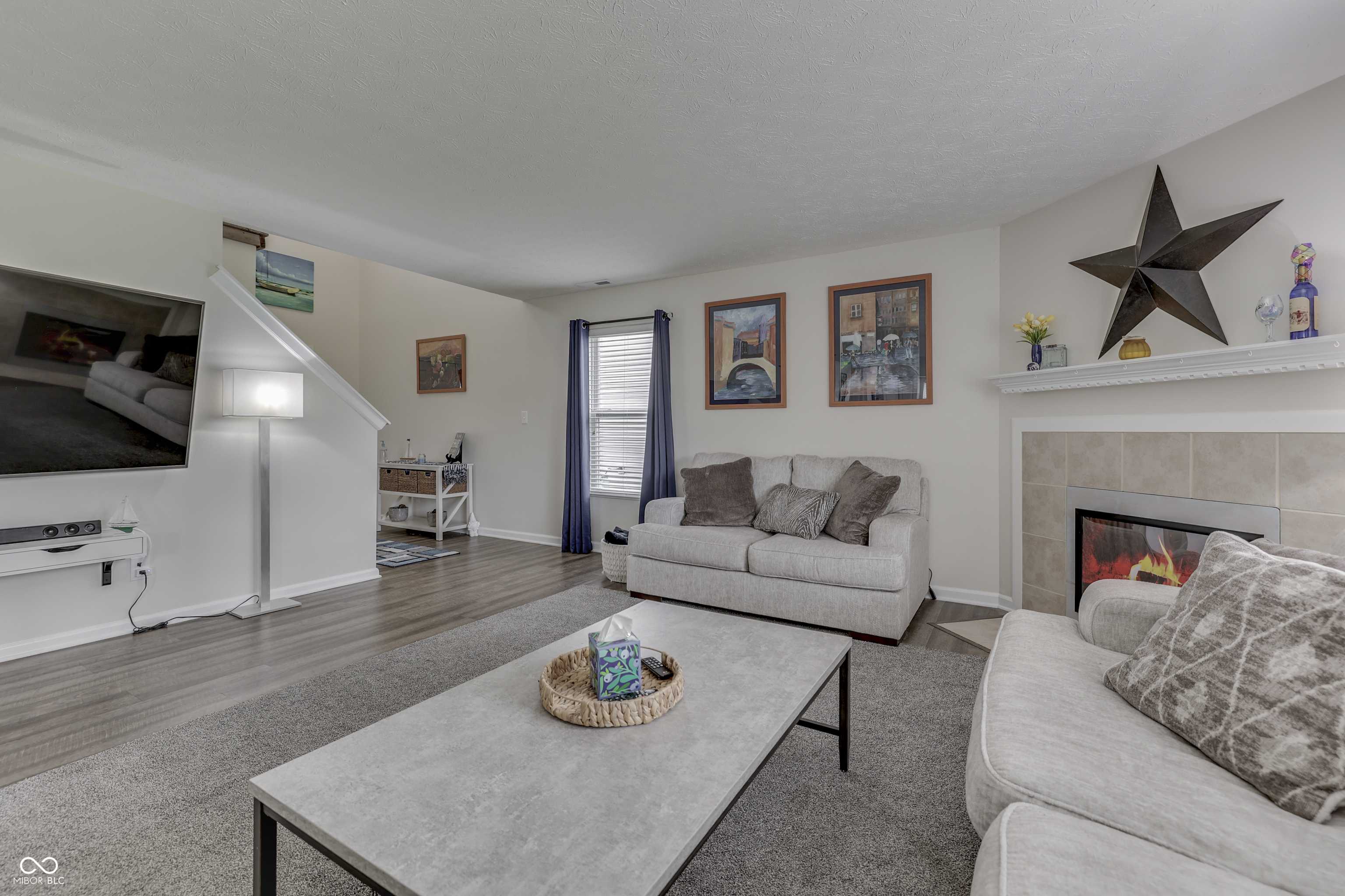 Indianapolis, IN 46217,7860 Sergi Canyon DR