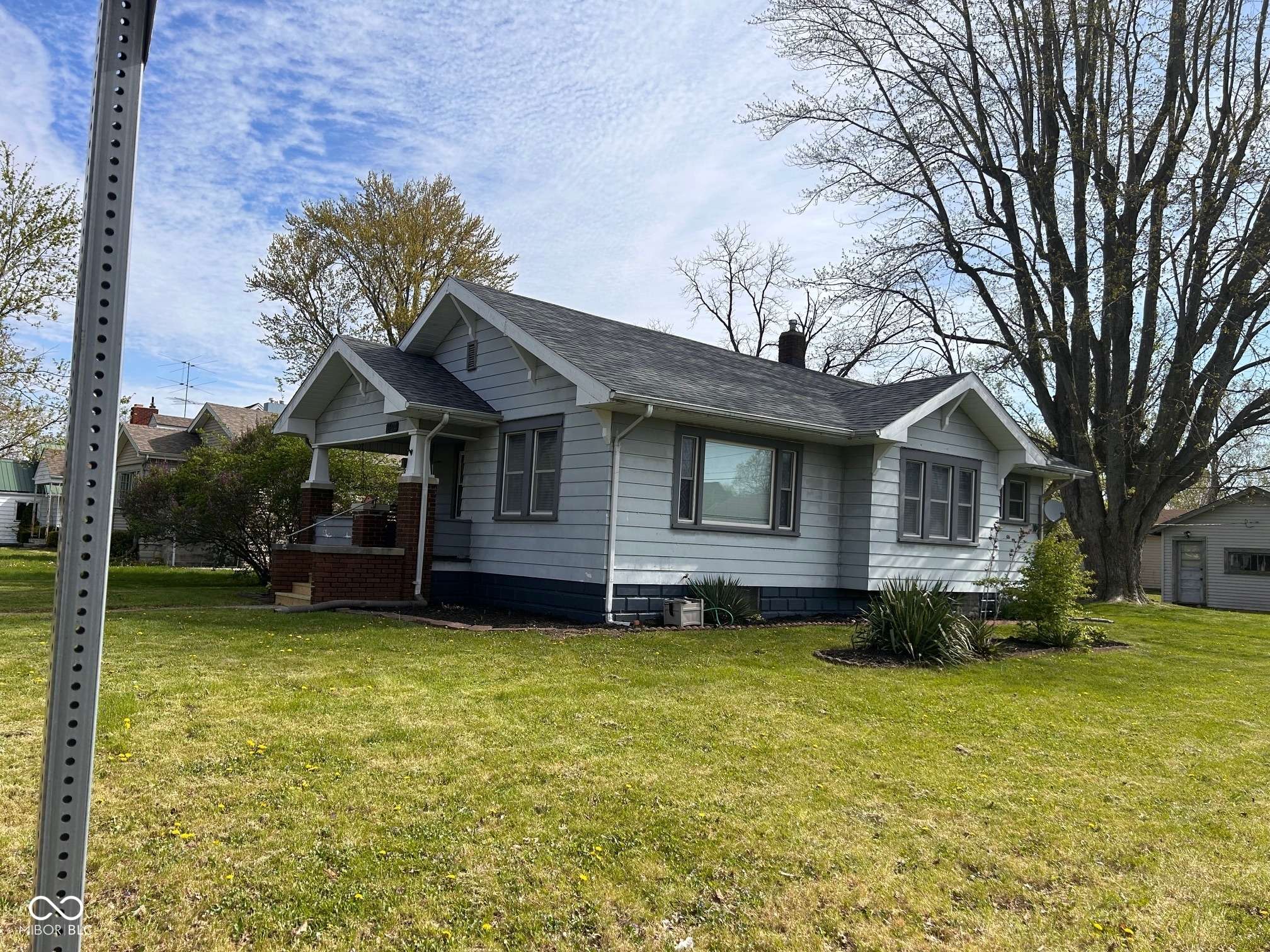 Anderson, IN 46012,1802 Poplar ST