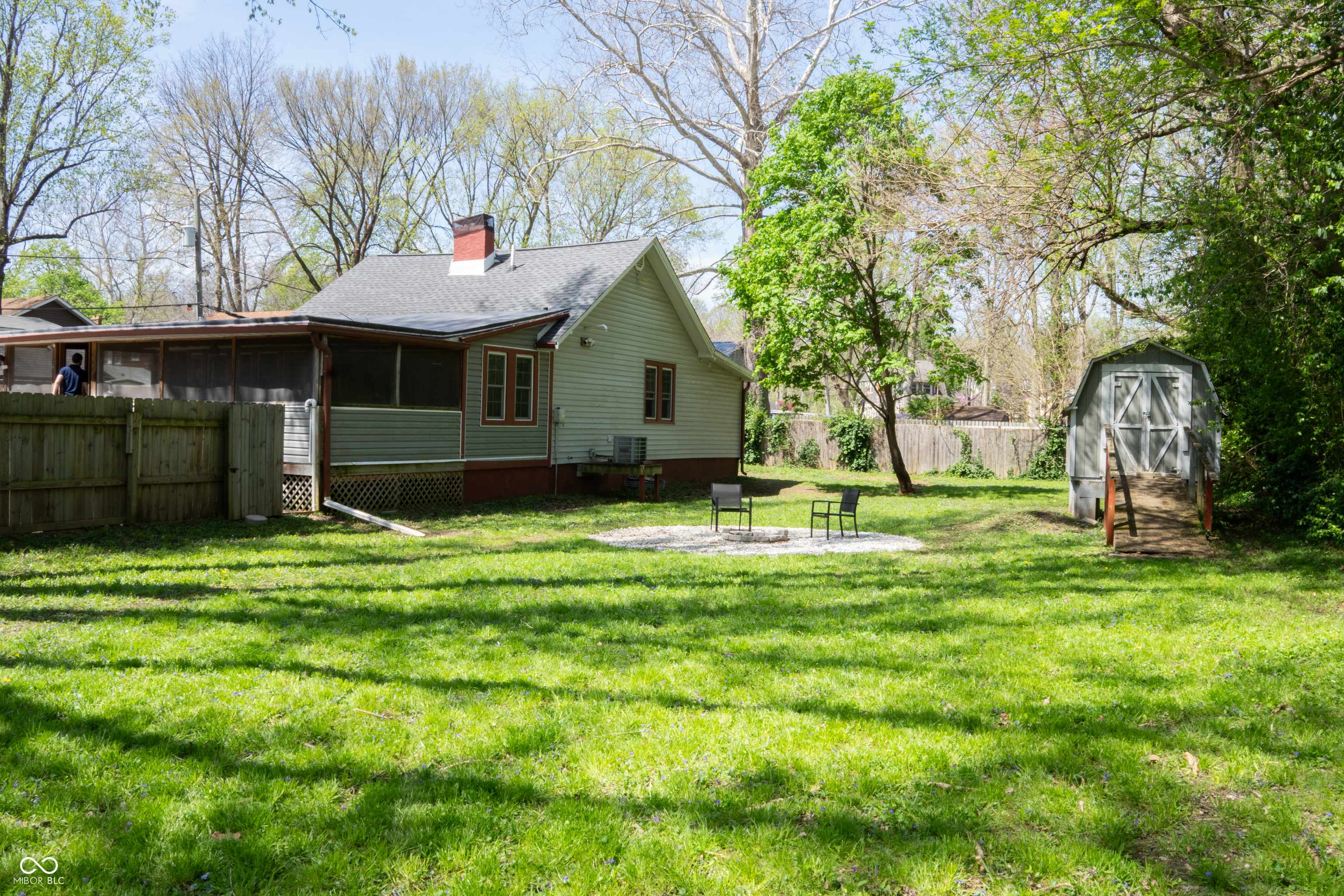 Indianapolis, IN 46240,1410 E 75th ST