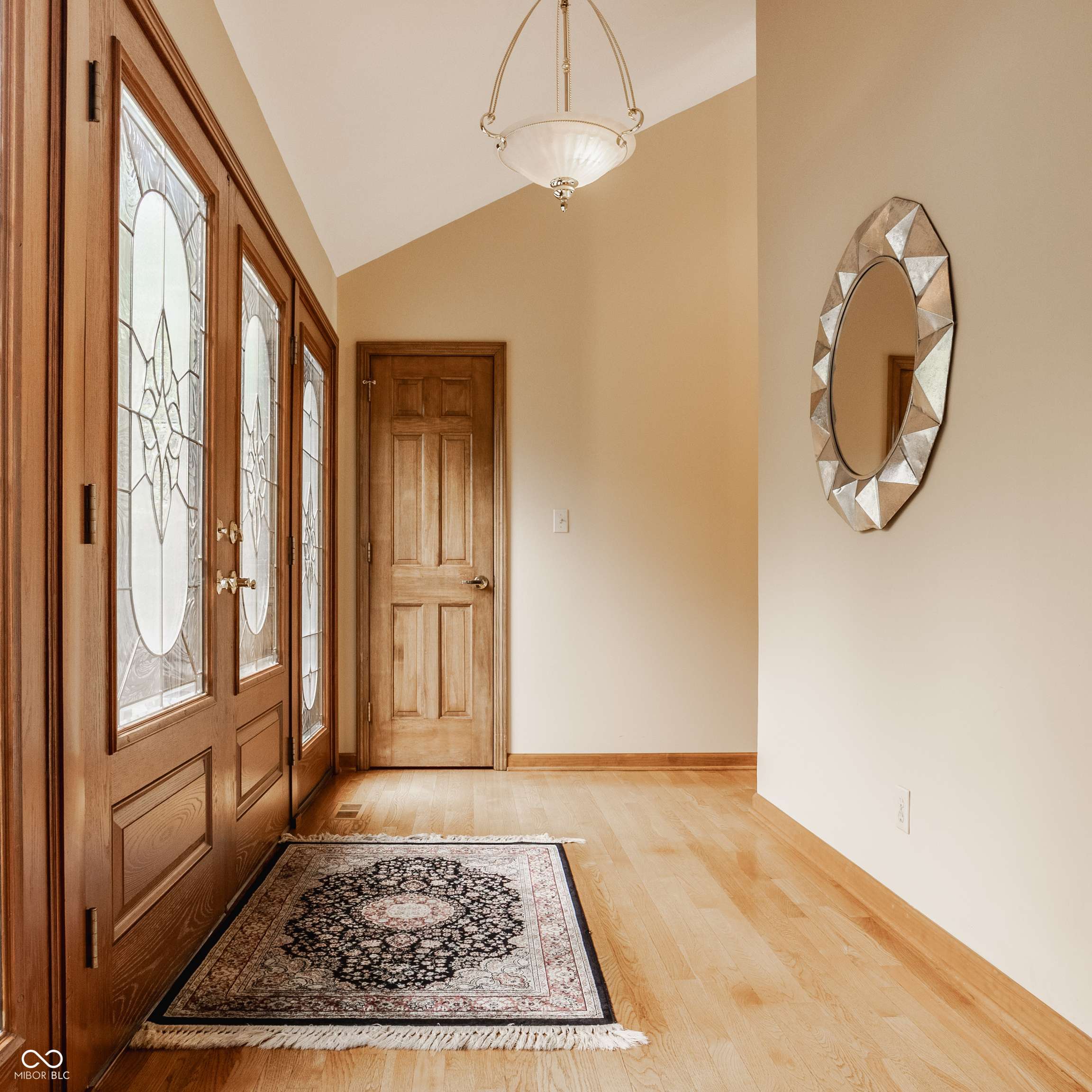 Indianapolis, IN 46278,8901 SHETLAND LN