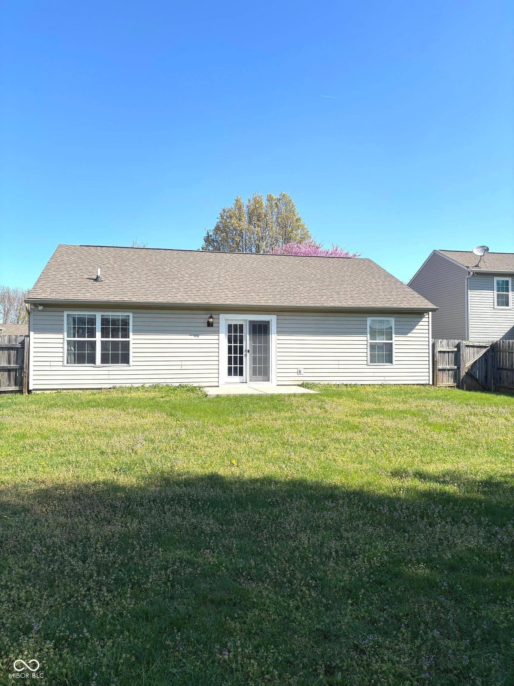 Indianapolis, IN 46217,2629 Calabash DR