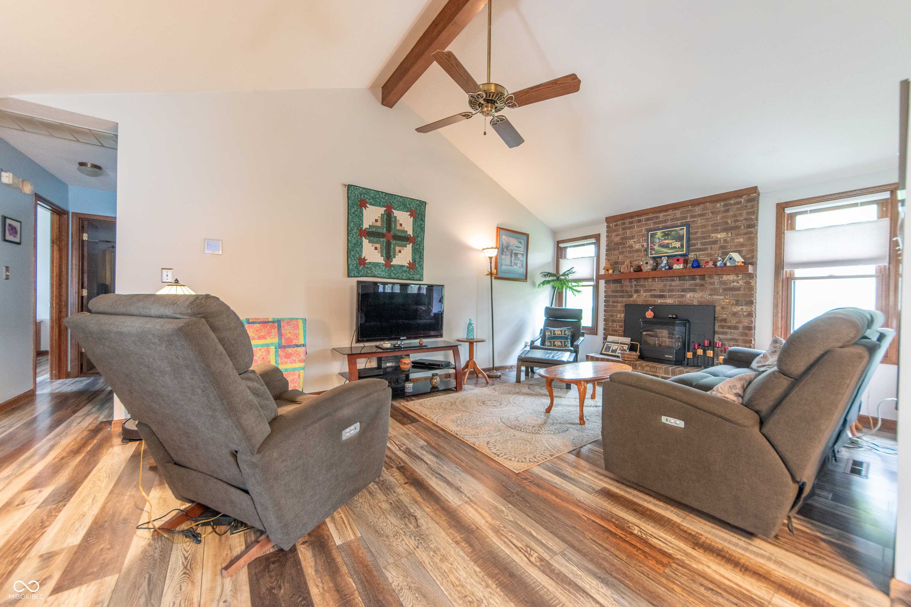 Columbus, IN 47203,3003 Foxpointe DR