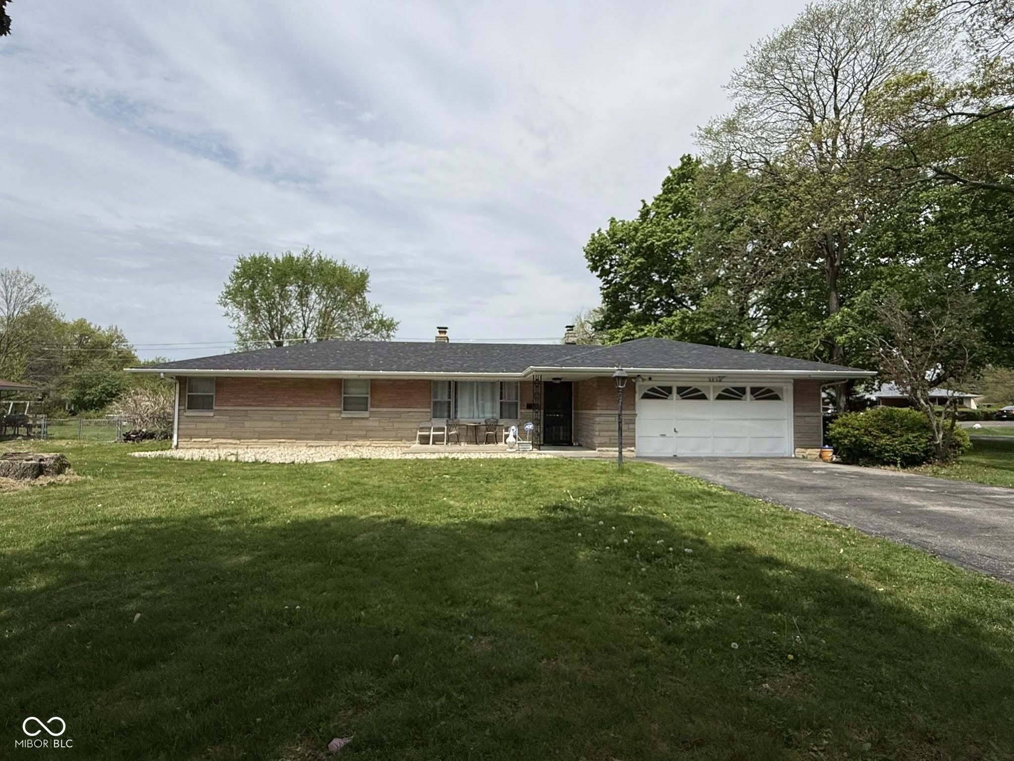 Indianapolis, IN 46227,2350 Brewer DR