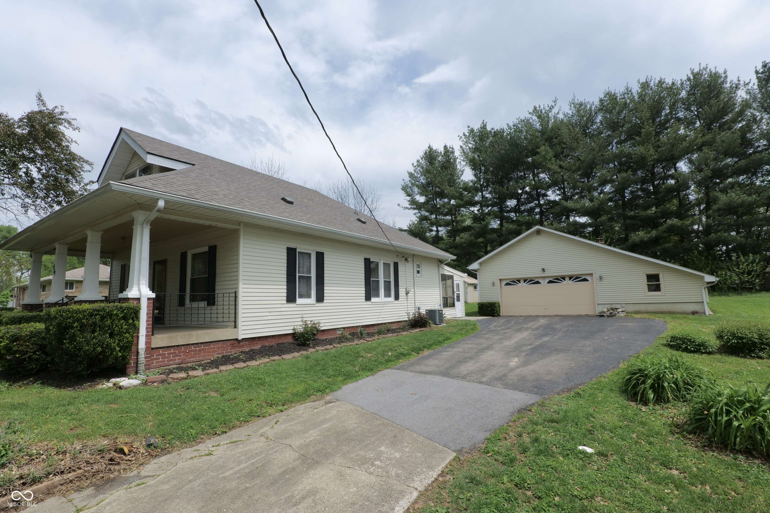 Morgantown, IN 46160,489 Highland ST