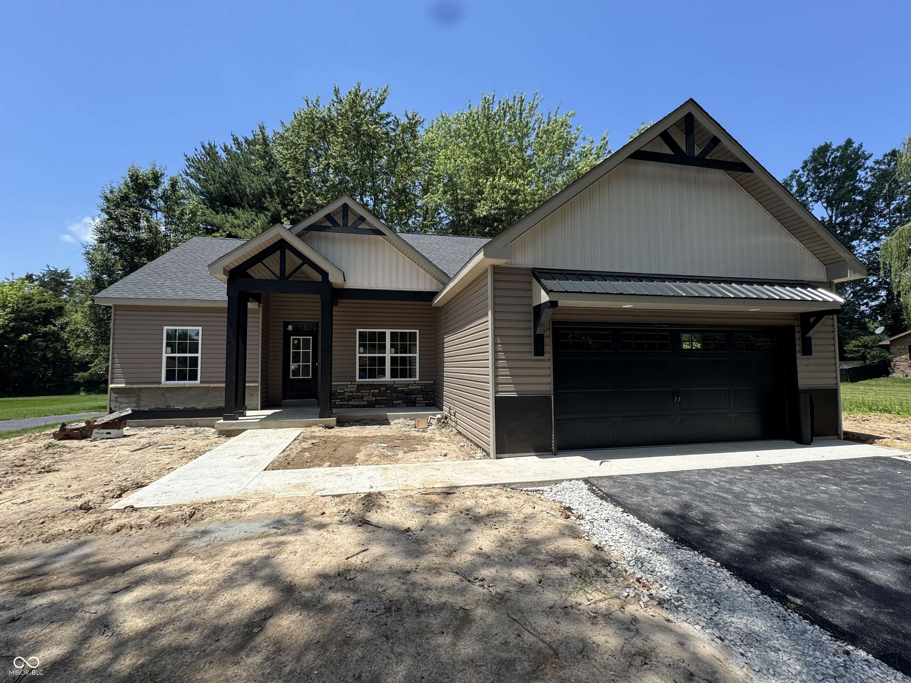 Coatesville, IN 46121,590 Mill Springs