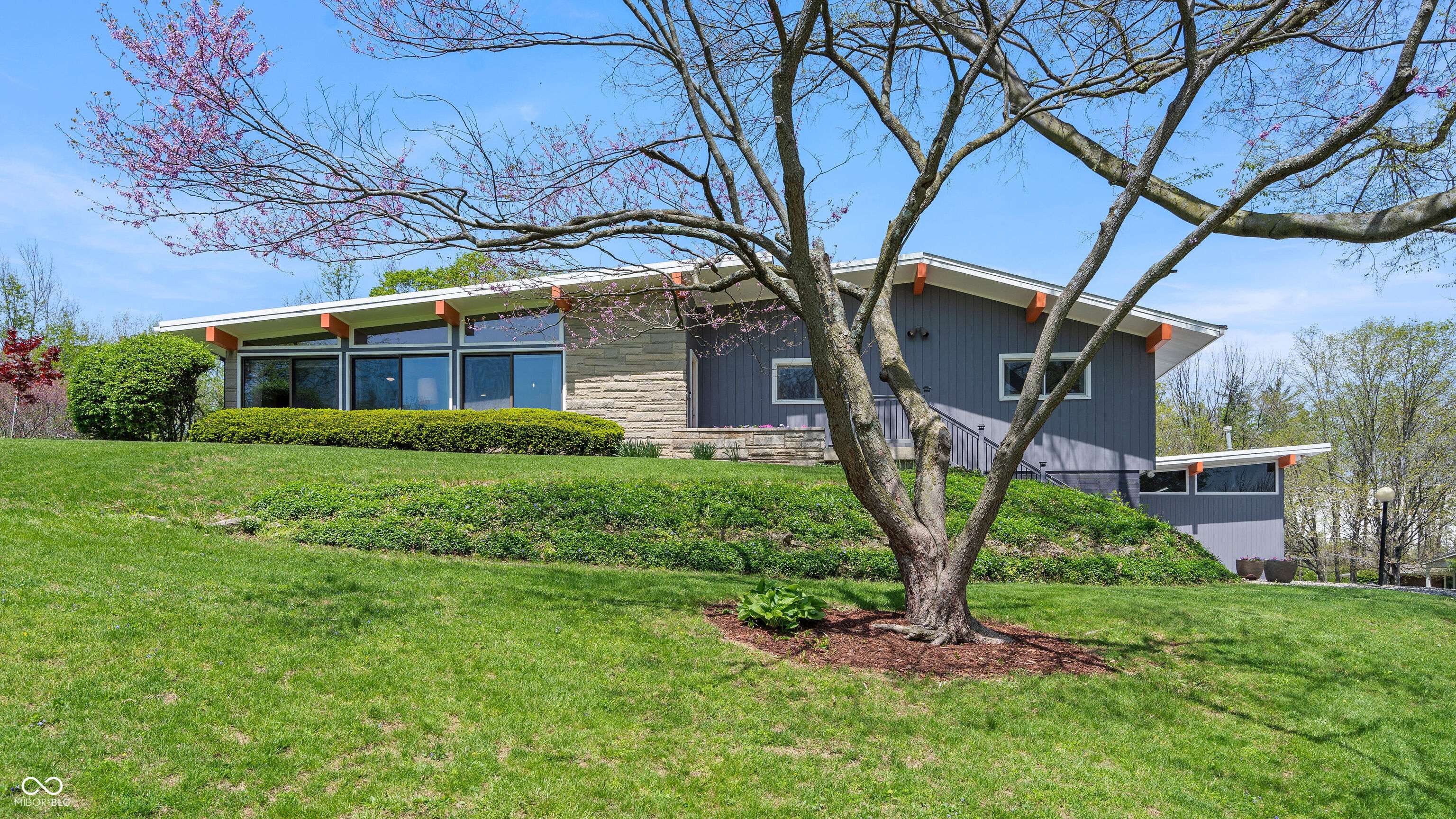 Greenfield, IN 46140,7310 W 100 N