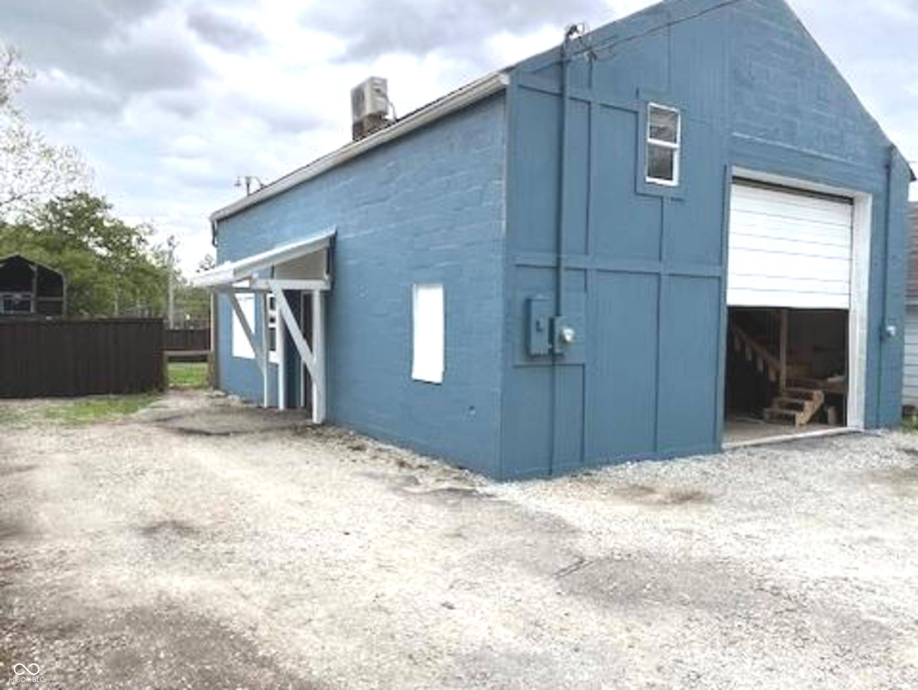 Greenfield, IN 46140,125 Howard ST