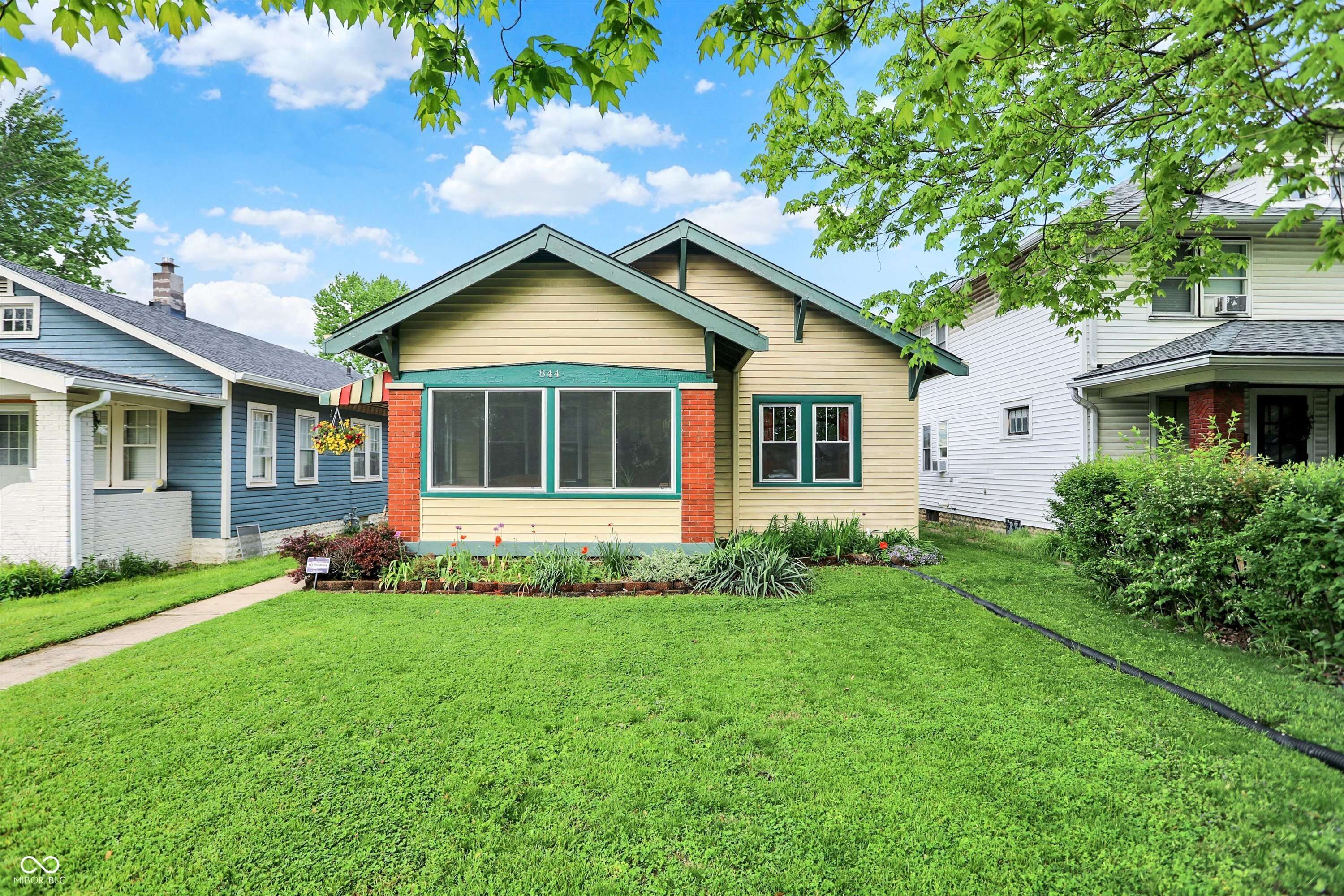 Indianapolis, IN 46219,844 N Emerson AVE
