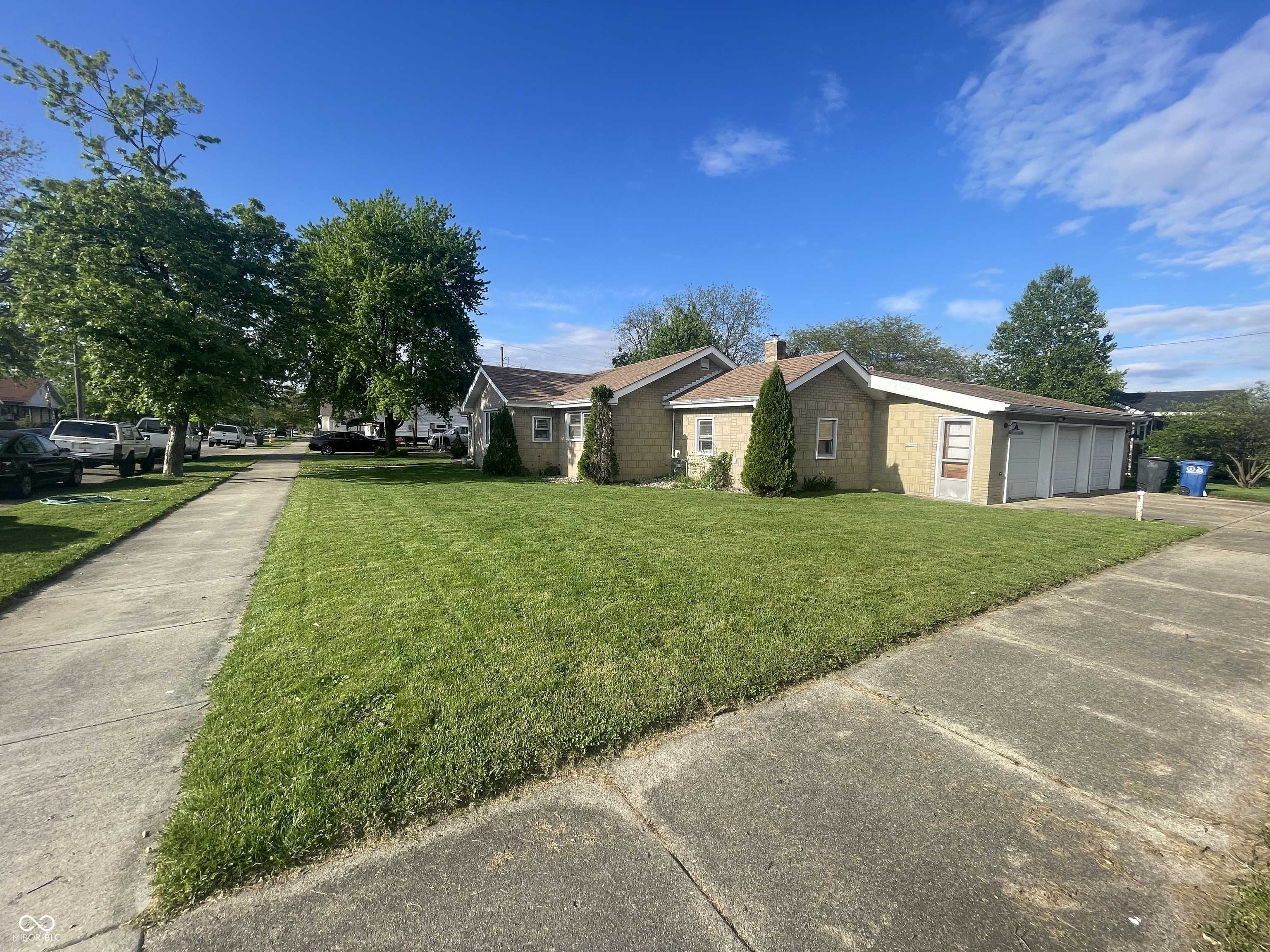 Shelbyville, IN 46176,1122 Shelby ST