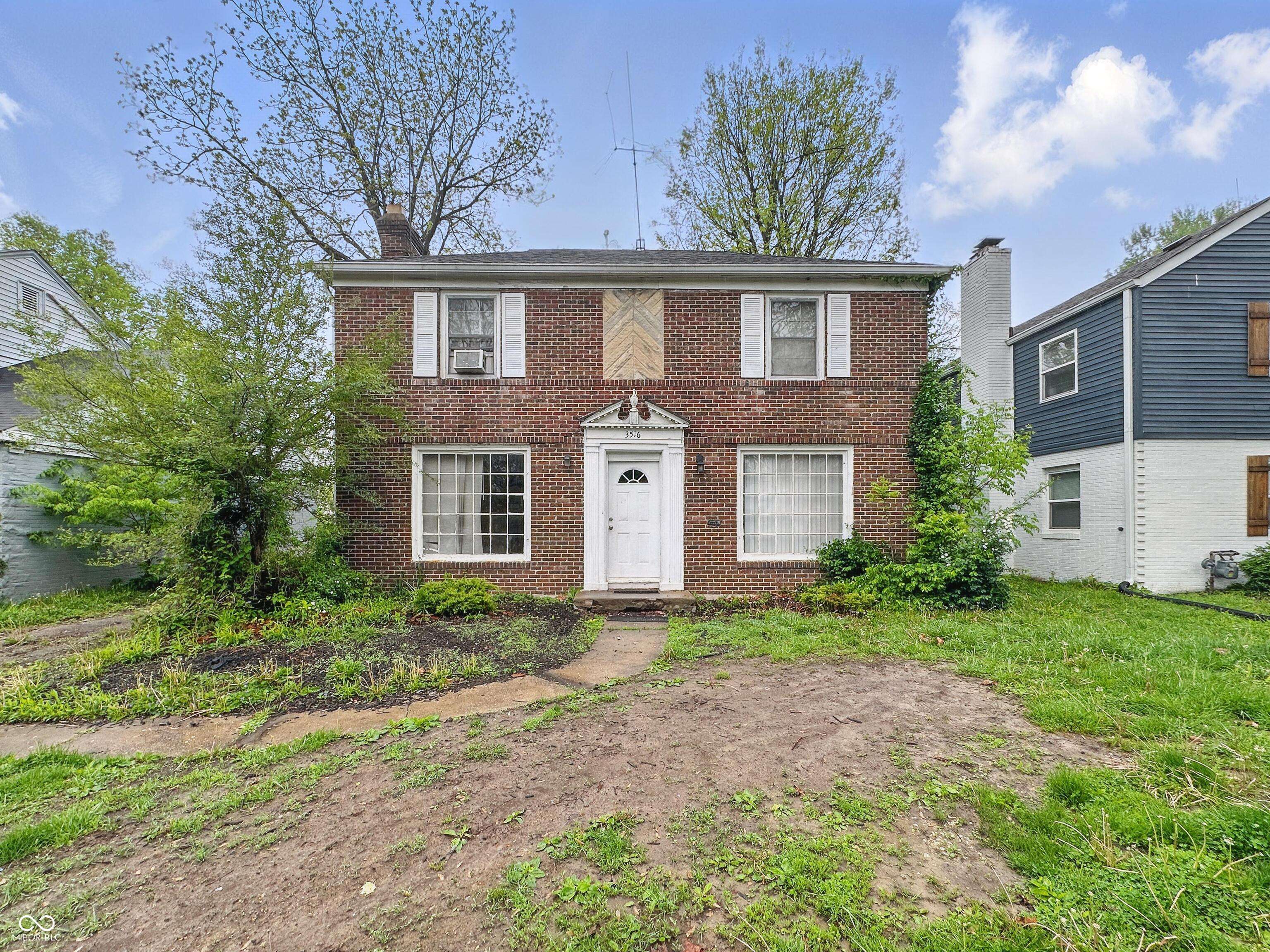 Indianapolis, IN 46218,3516 Janet DR