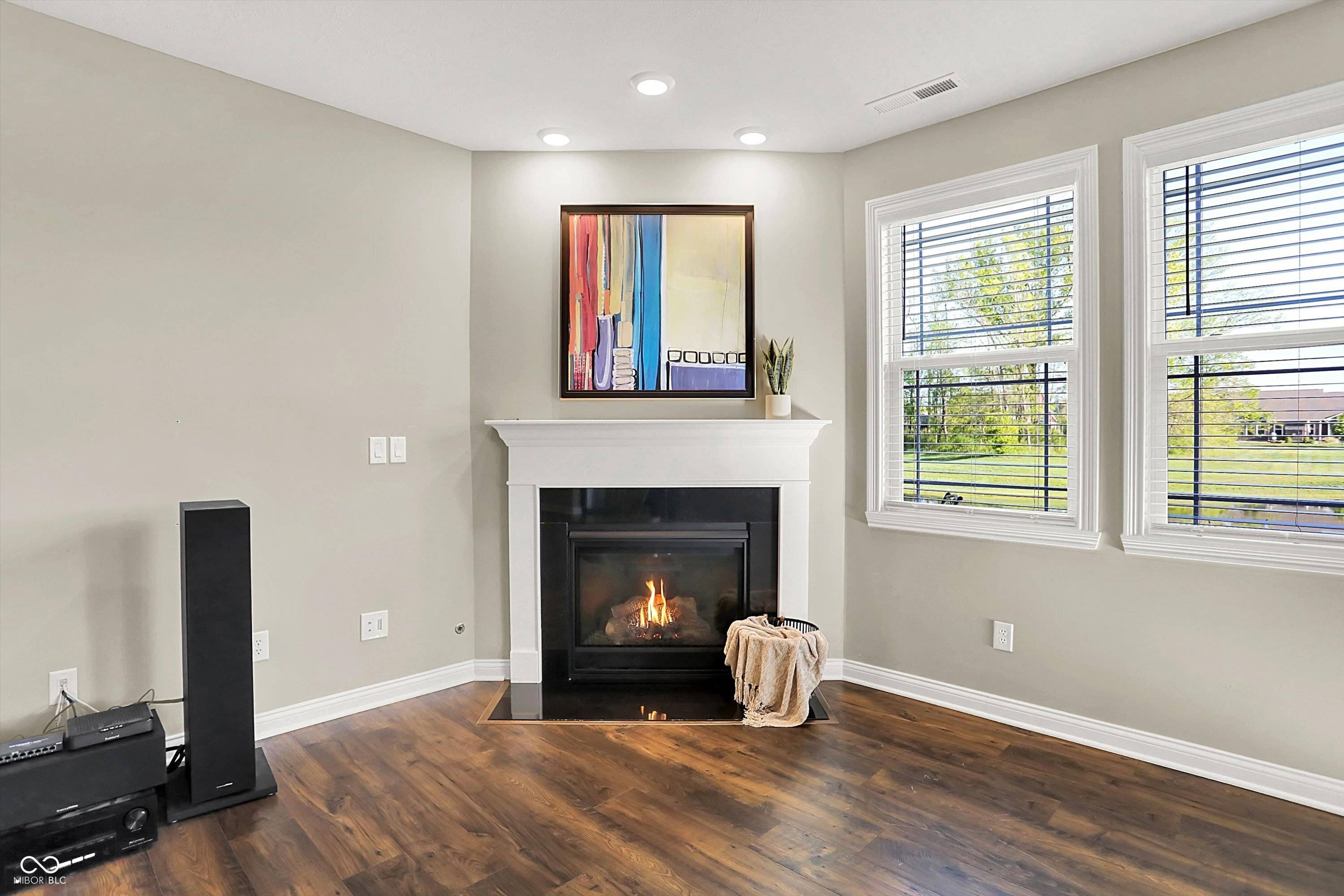 Whitestown, IN 46075,6153 Dugan DR