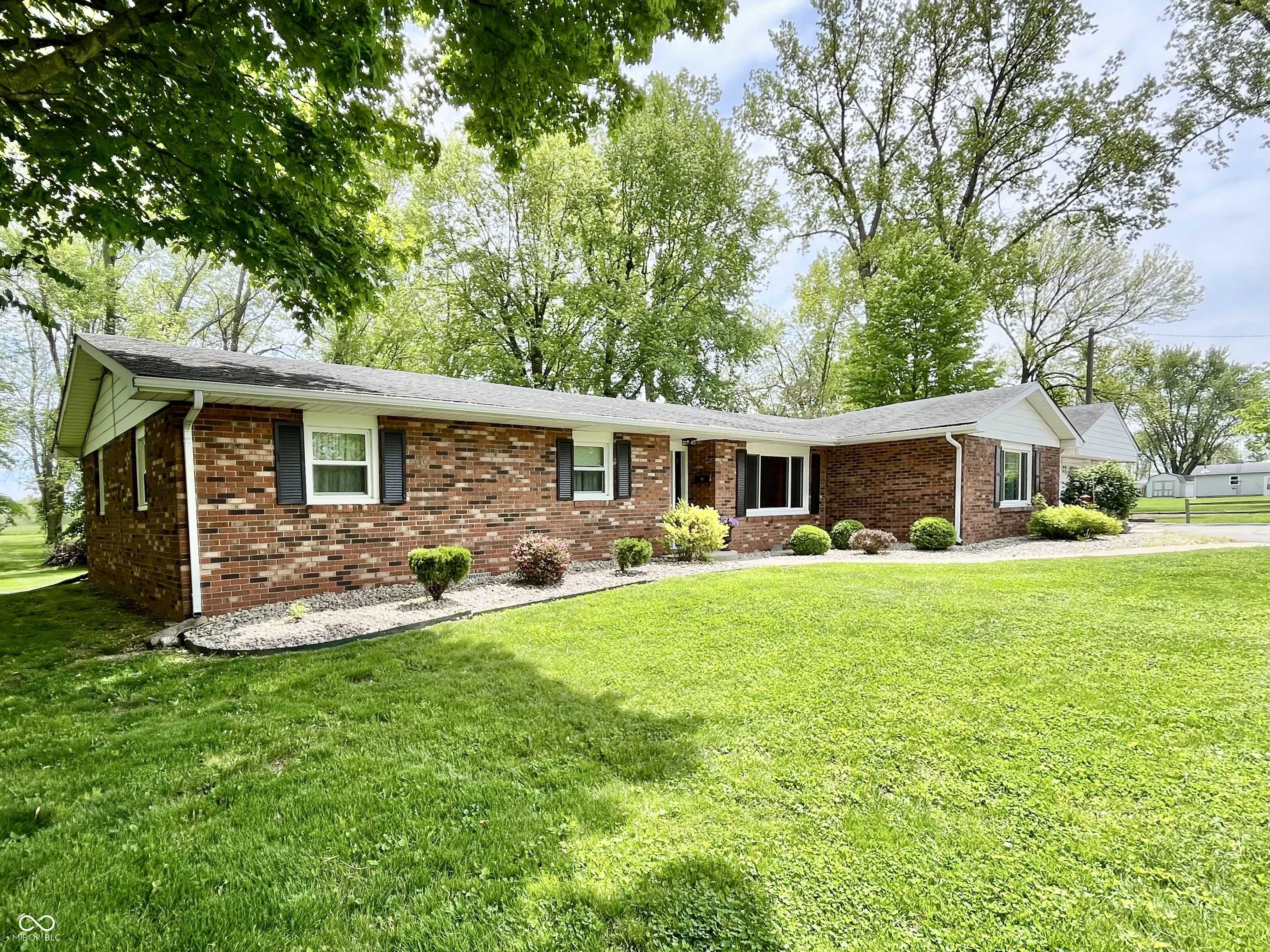 Hope, IN 47246,603 Aiken ST