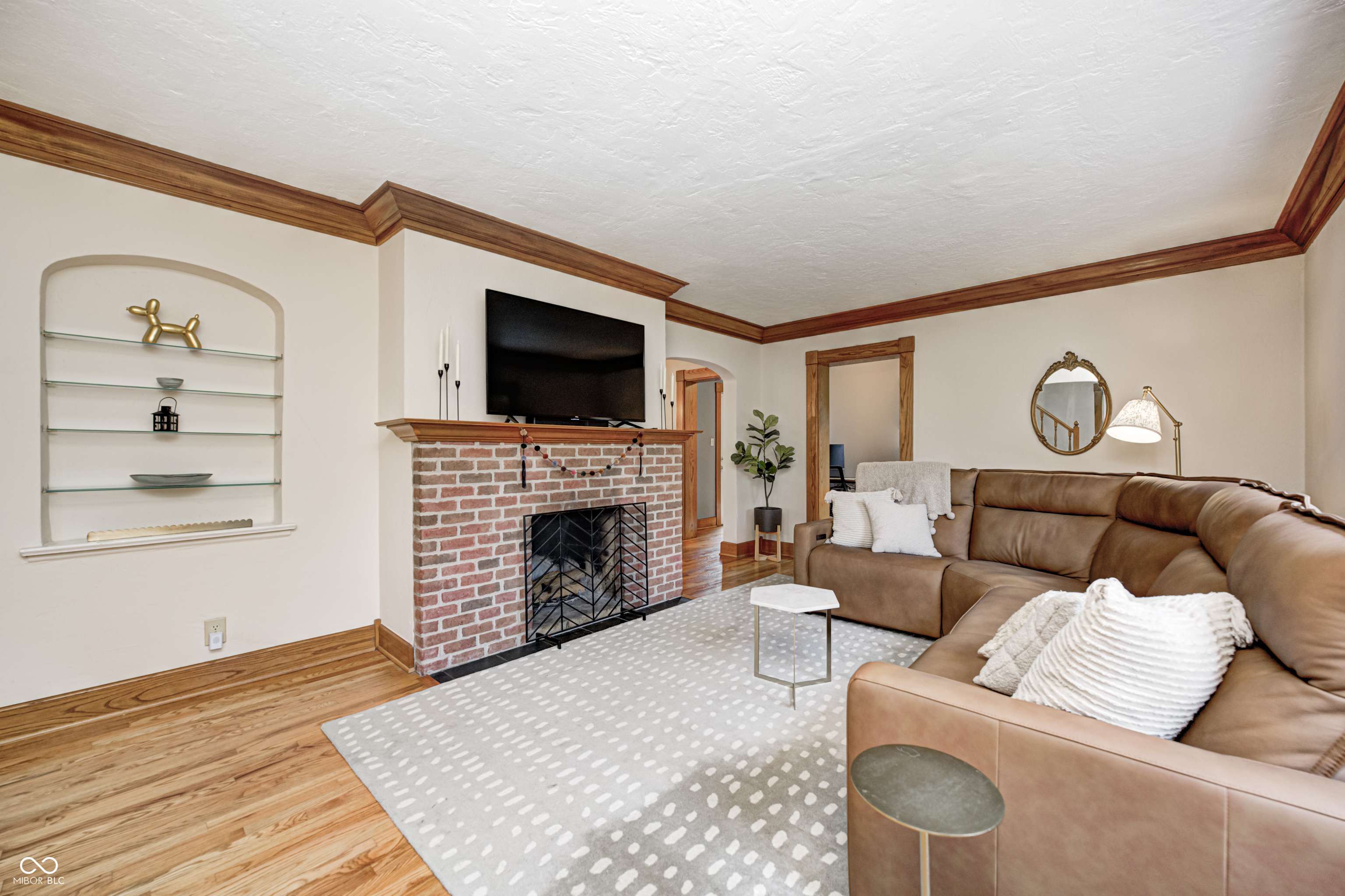 Indianapolis, IN 46208,329 W Hampton DR