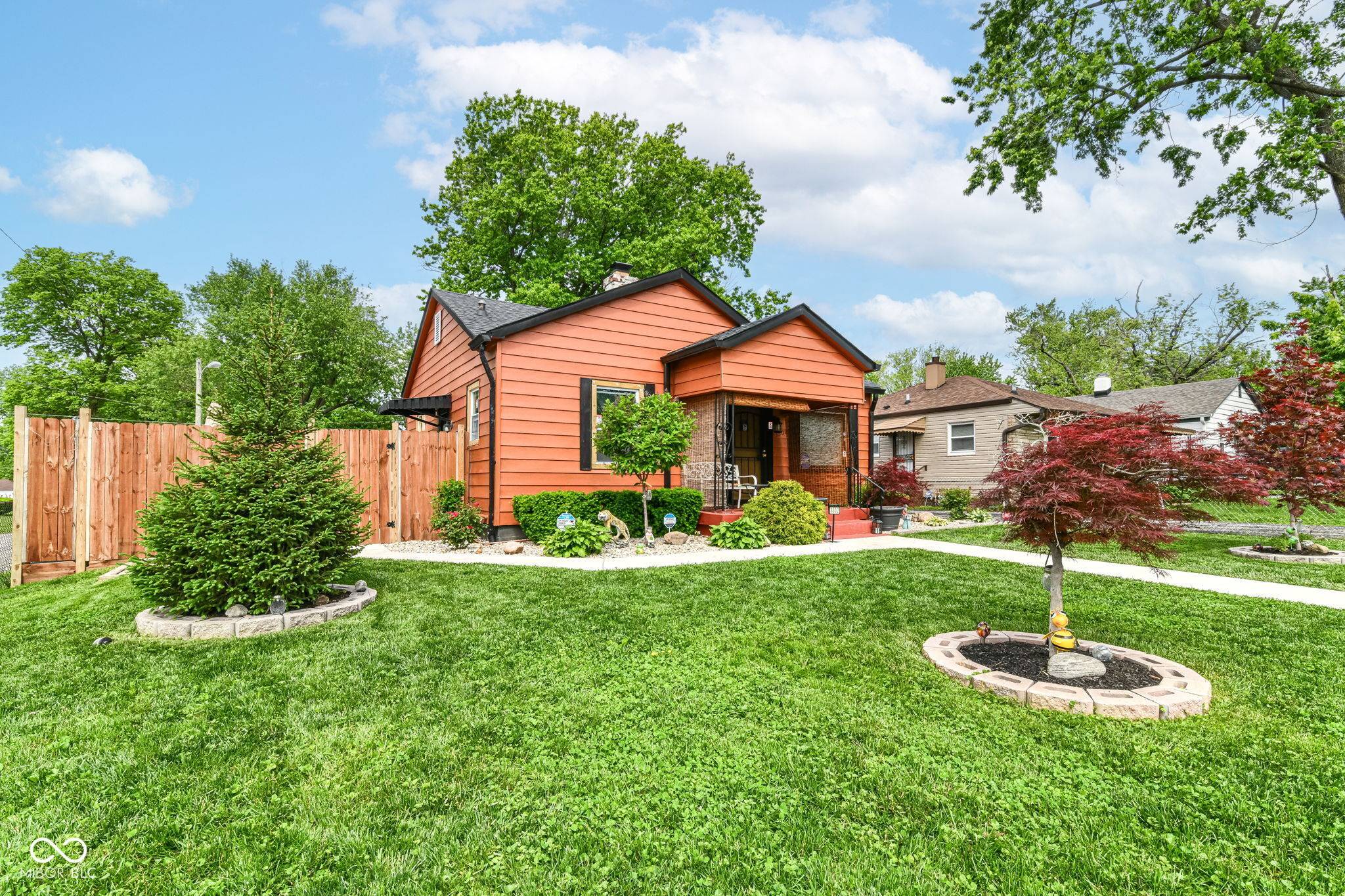 Indianapolis, IN 46218,3302 N Gladstone AVE