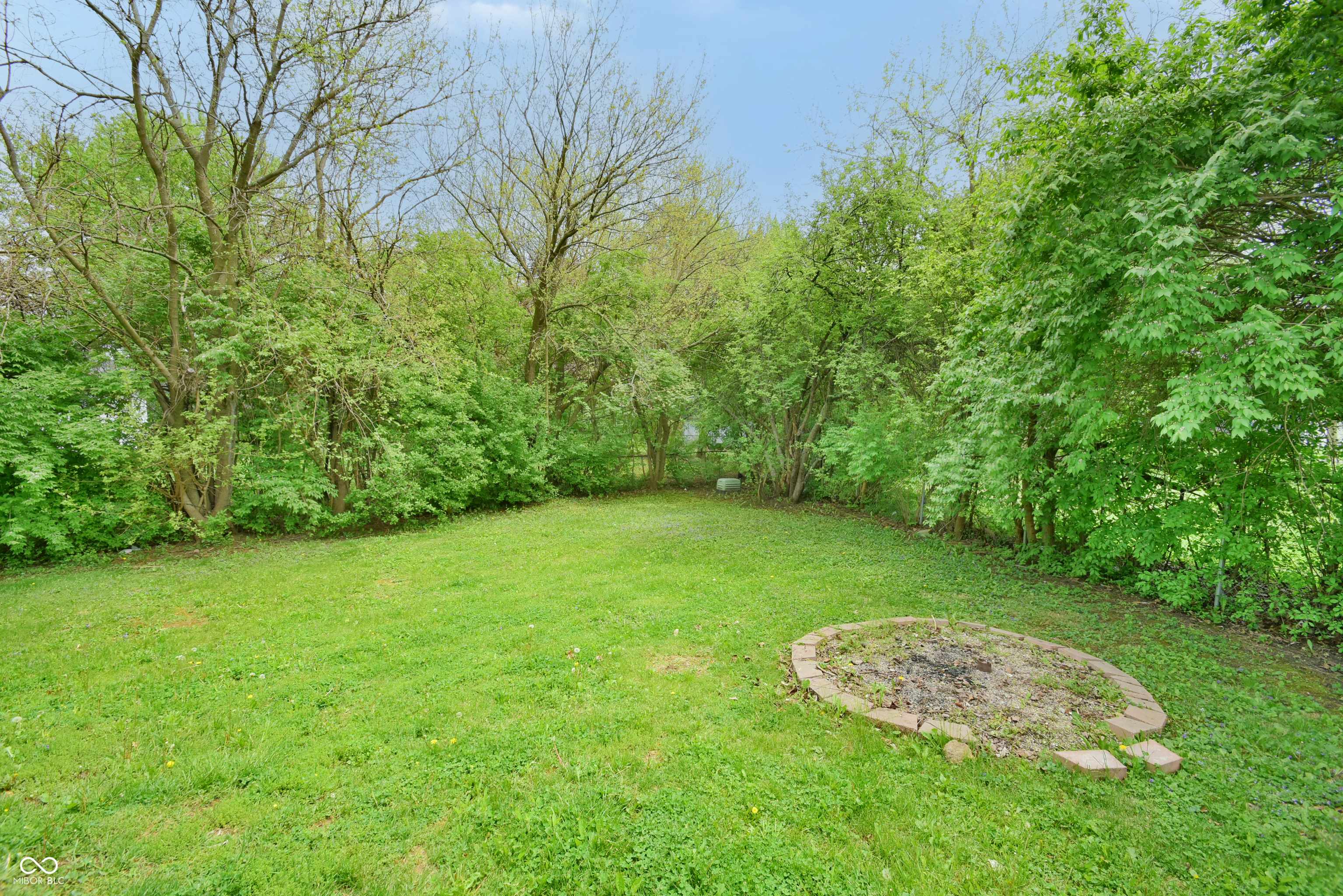 Indianapolis, IN 46235,4527 Peachwood CT
