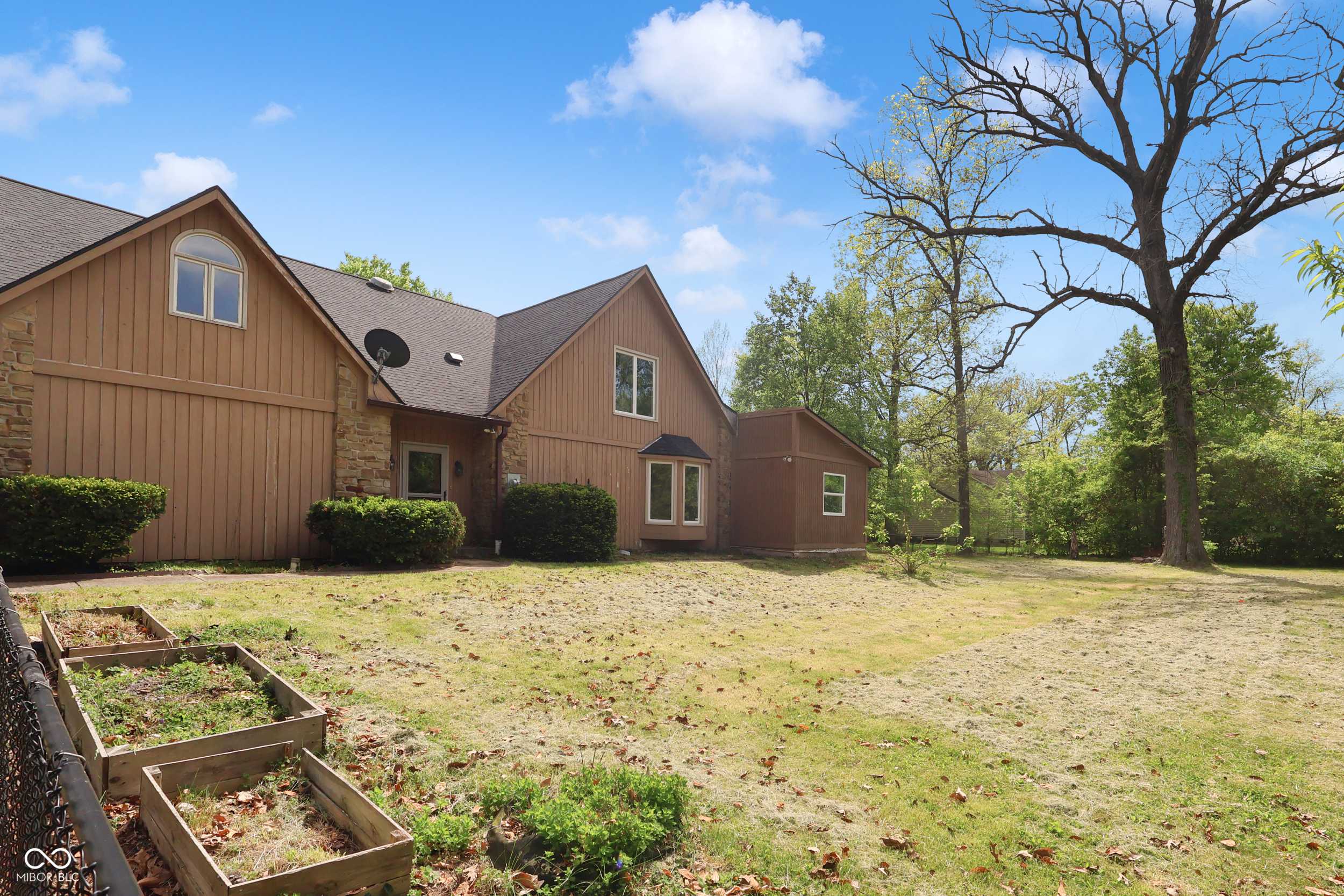 Fishers, IN 46037,10602 Fall RD
