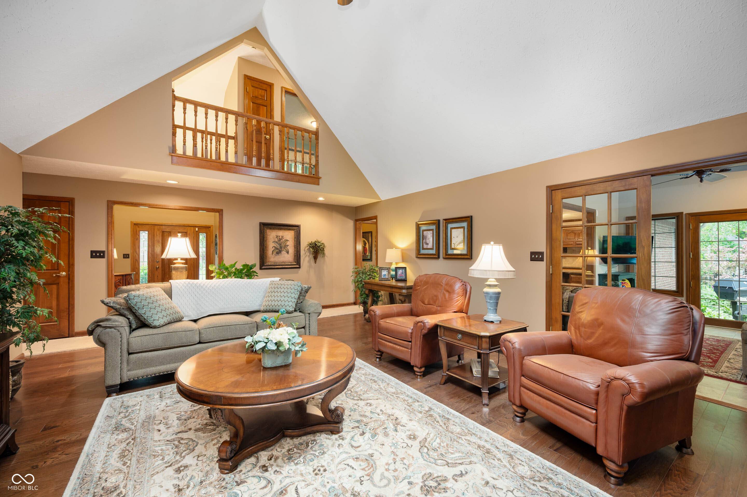 Indianapolis, IN 46227,6575 Robin Hood DR