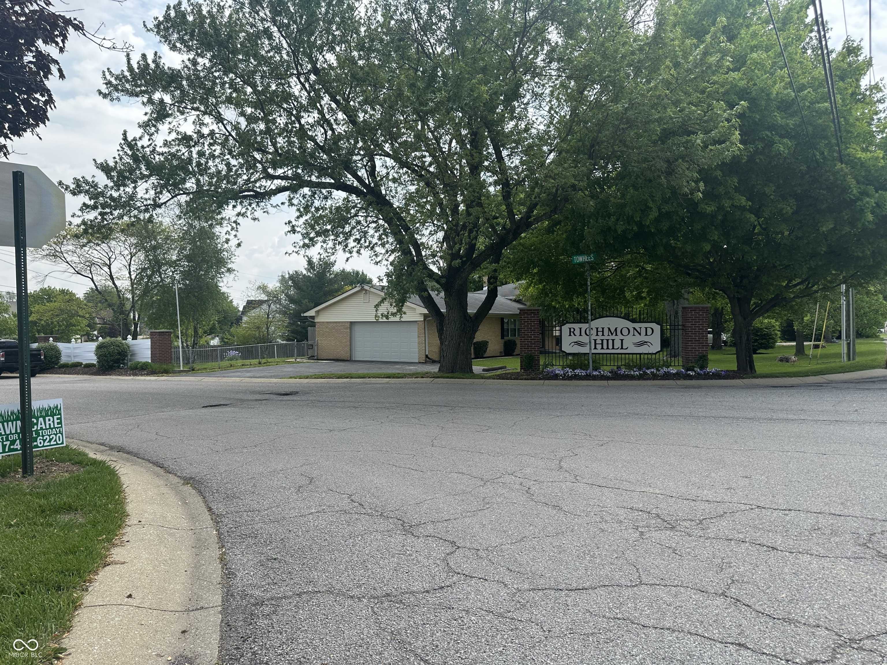 Indianapolis, IN 46237,8417 S Sherman DR