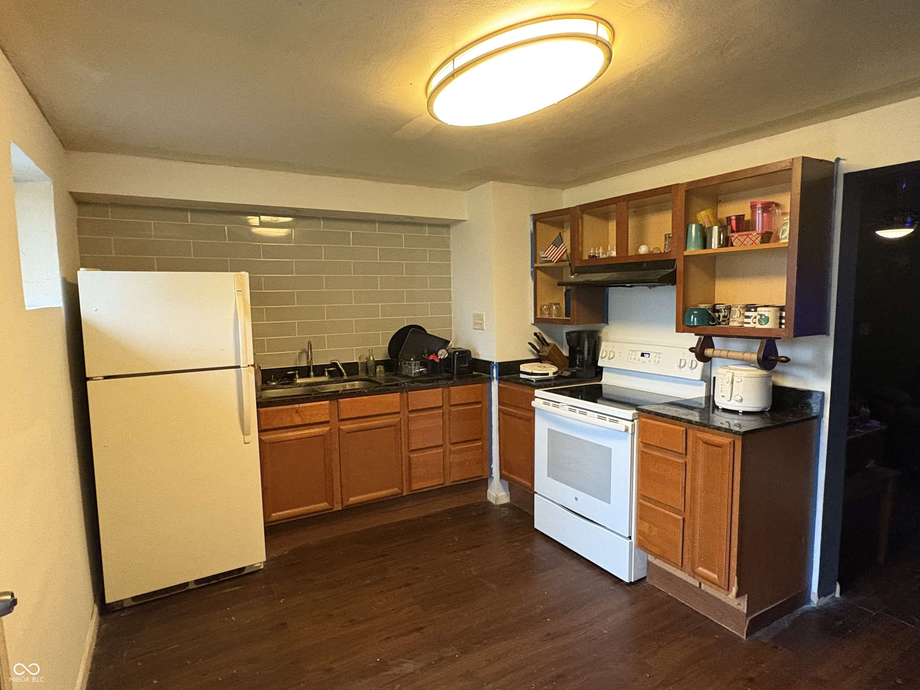 Knightstown, IN 46148,602 E North ST