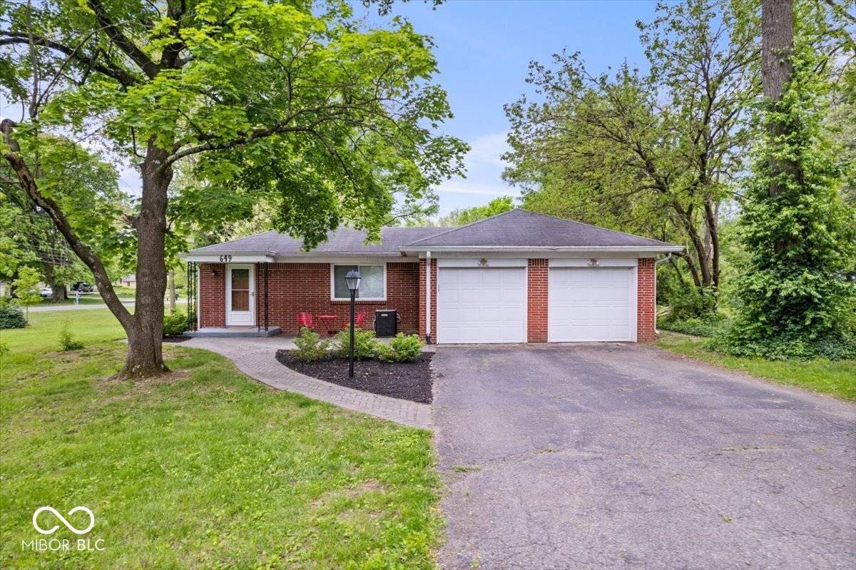 Indianapolis, IN 46240,Address not disclosed