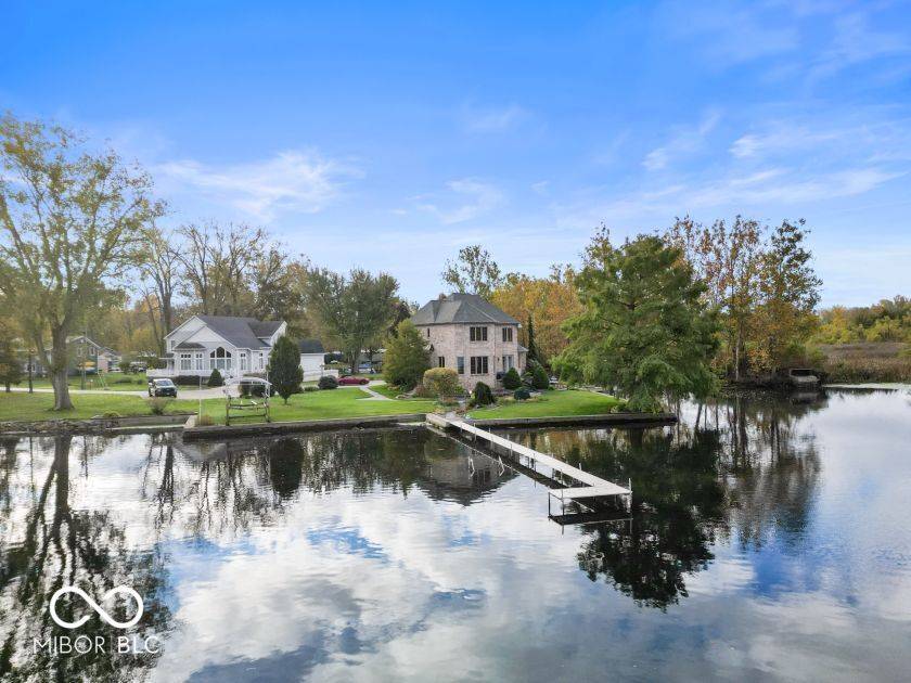 Pierceton, IN 46562,125 Ems B20C LN