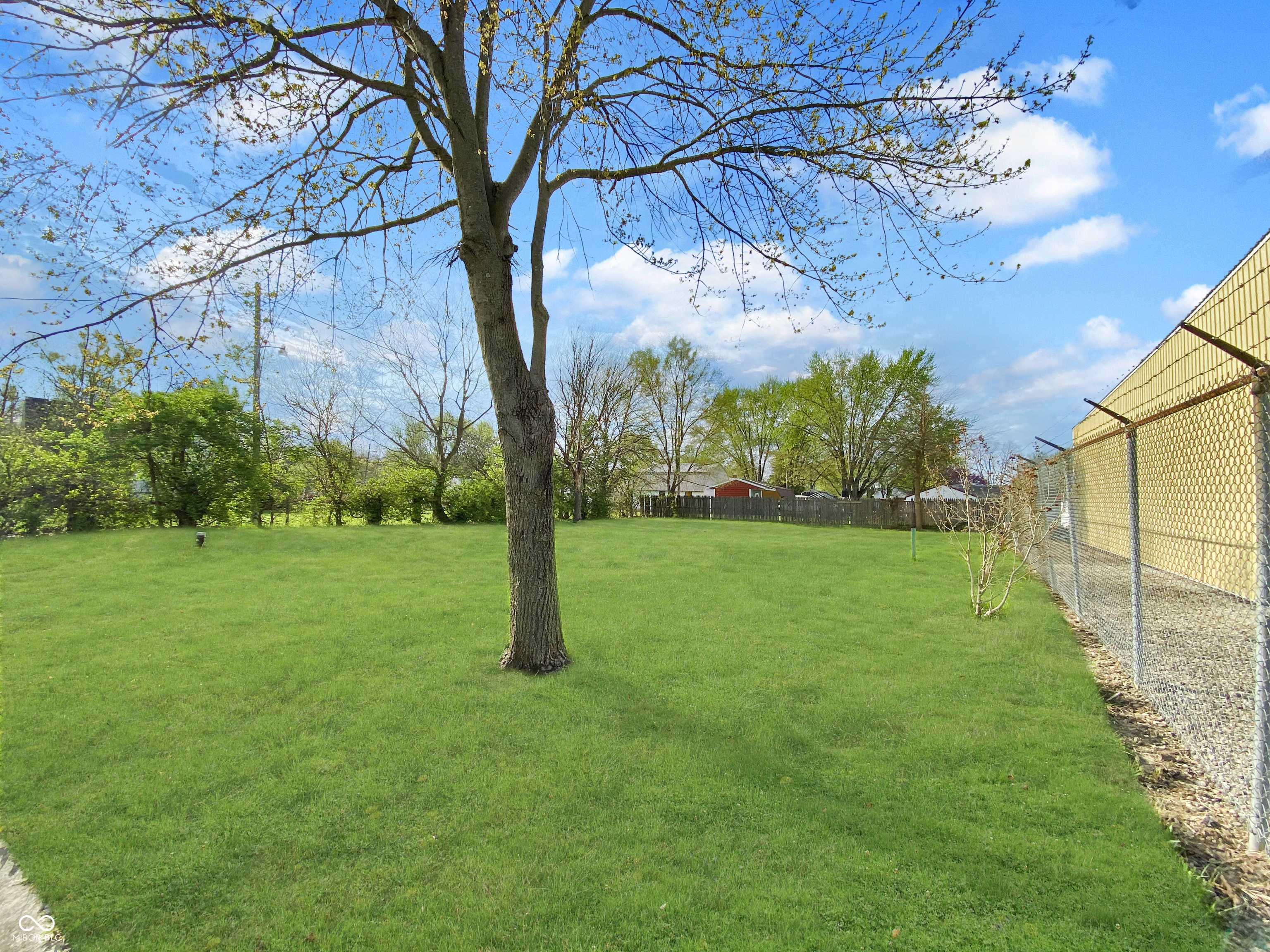 Shelbyville, IN 46176,41 Grissom LN