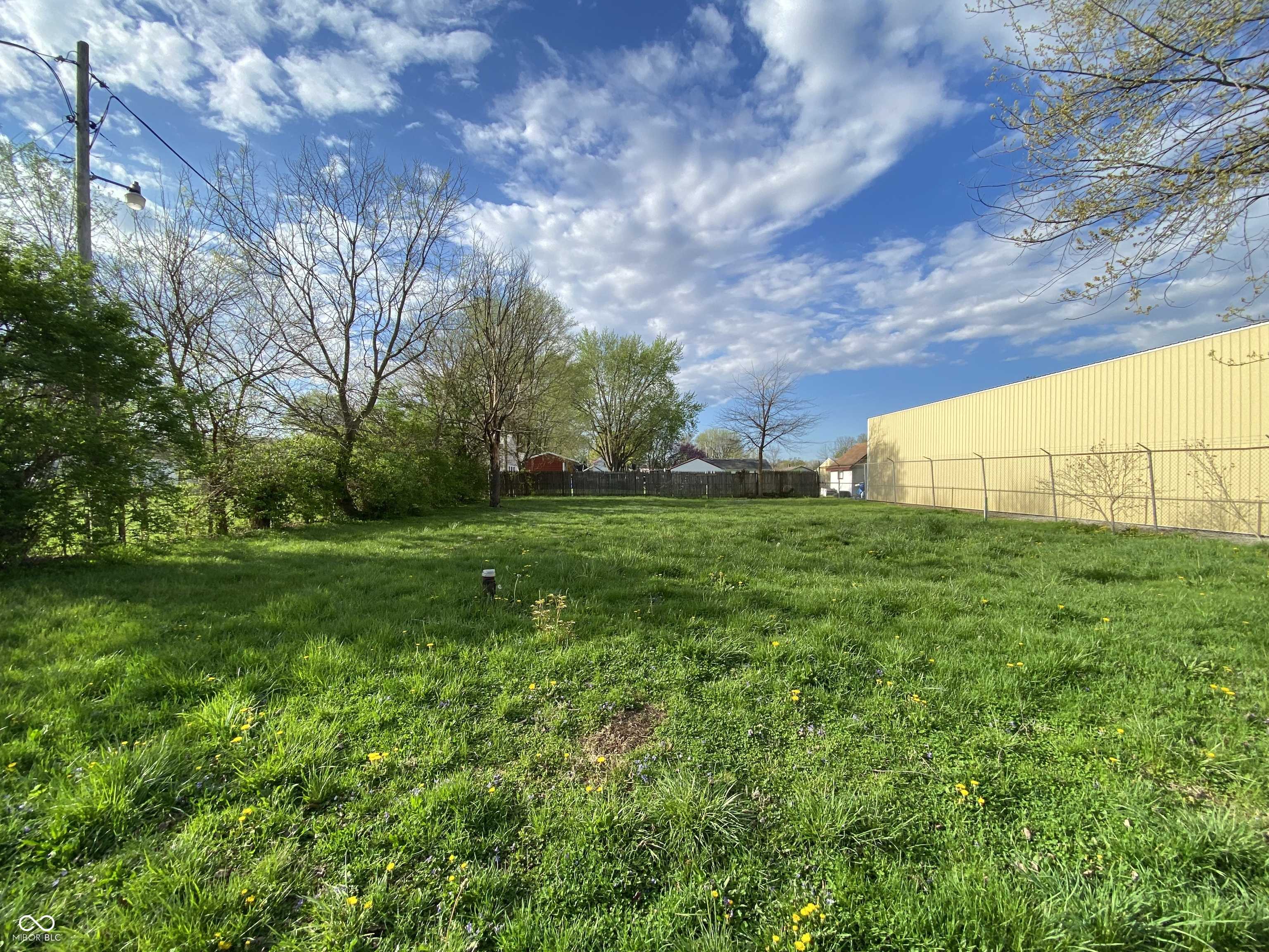 Shelbyville, IN 46176,41 Grissom LN