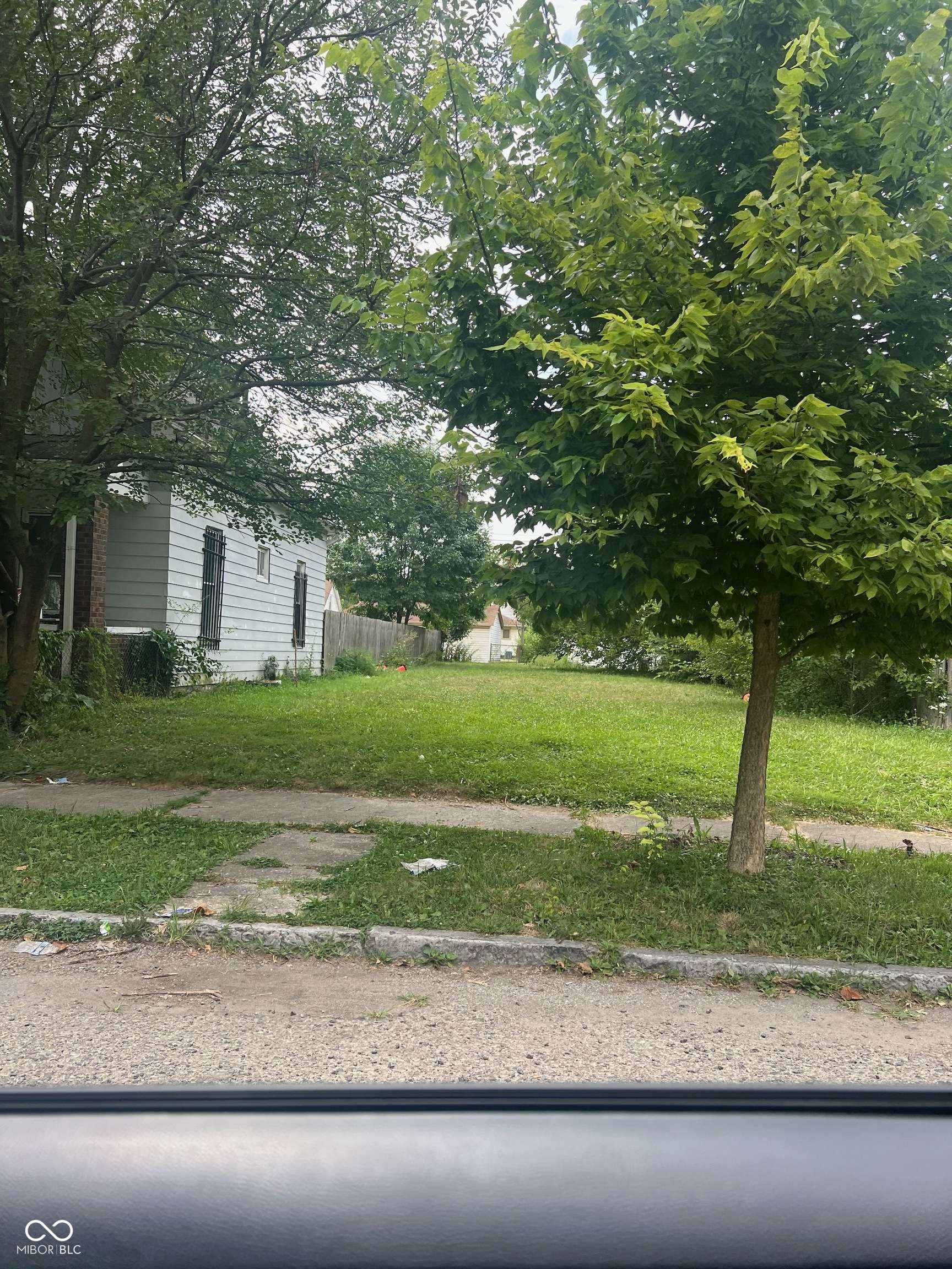 Indianapolis, IN 46201,410 N Grant AVE