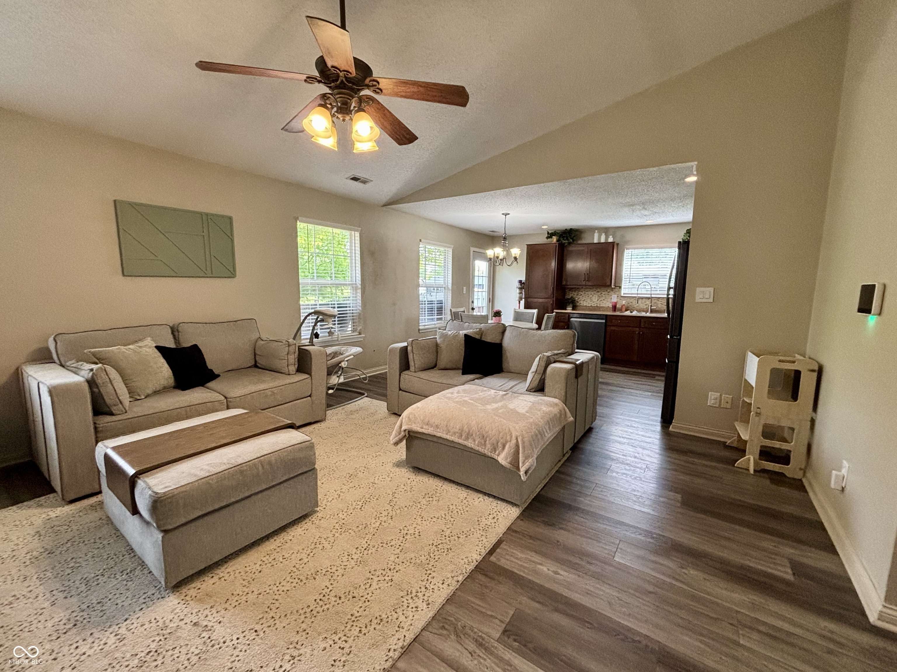 Whiteland, IN 46184,204 Meadow Creek S DR