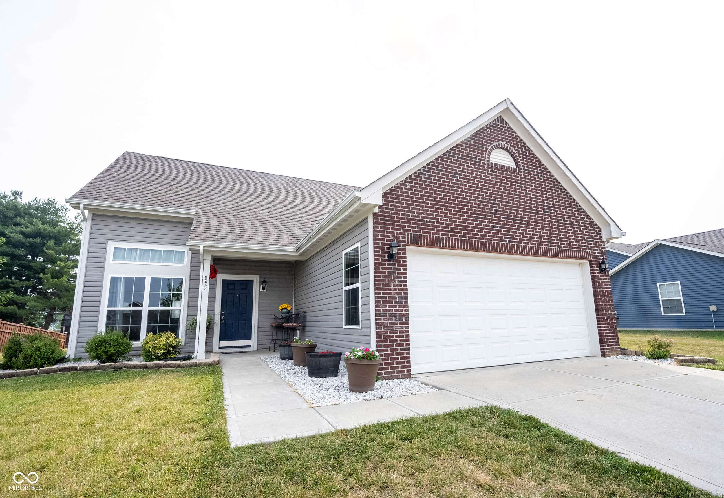 Greenfield, IN 46140,895 Geronimo DR