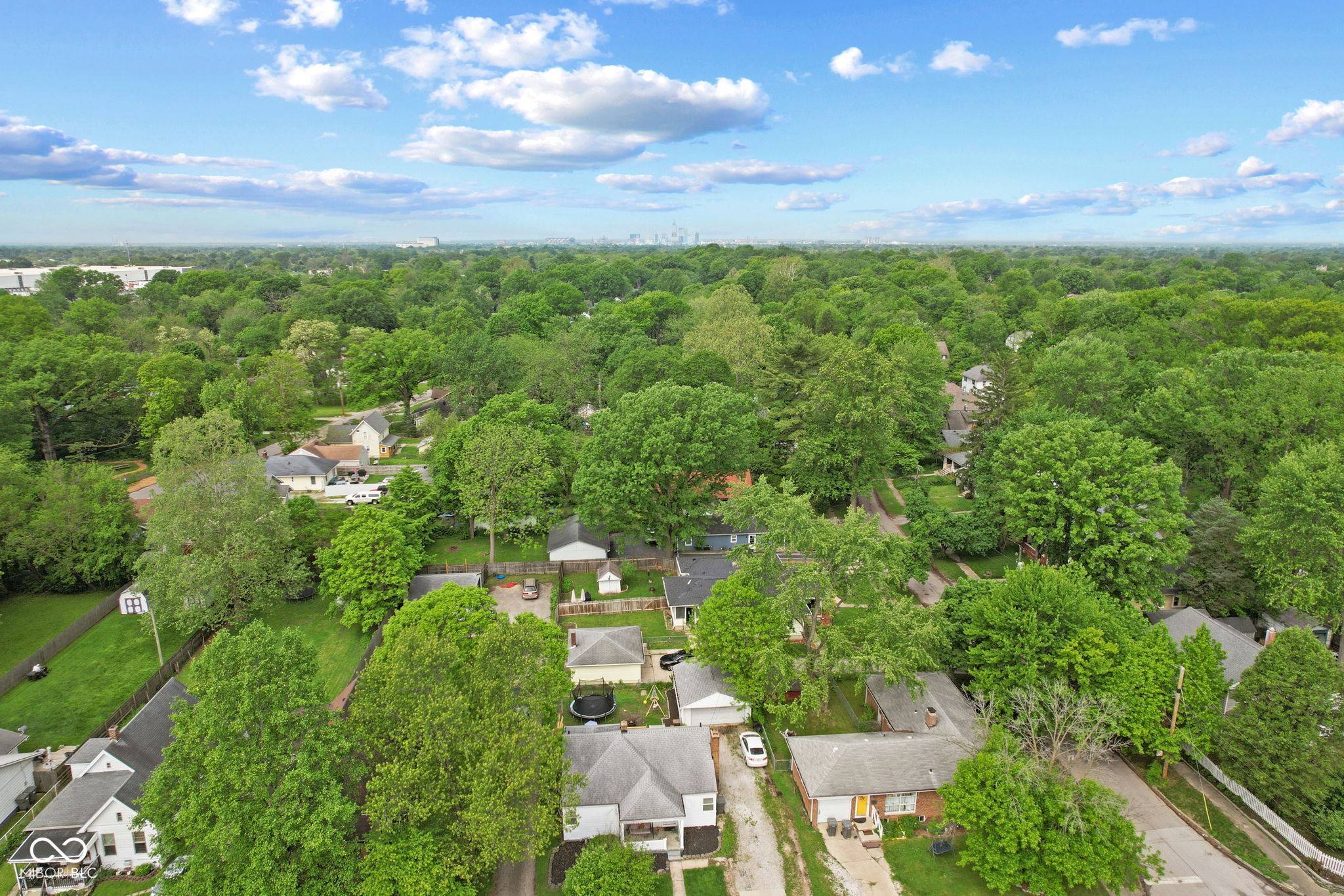 Indianapolis, IN 46219,376 S Arlington AVE