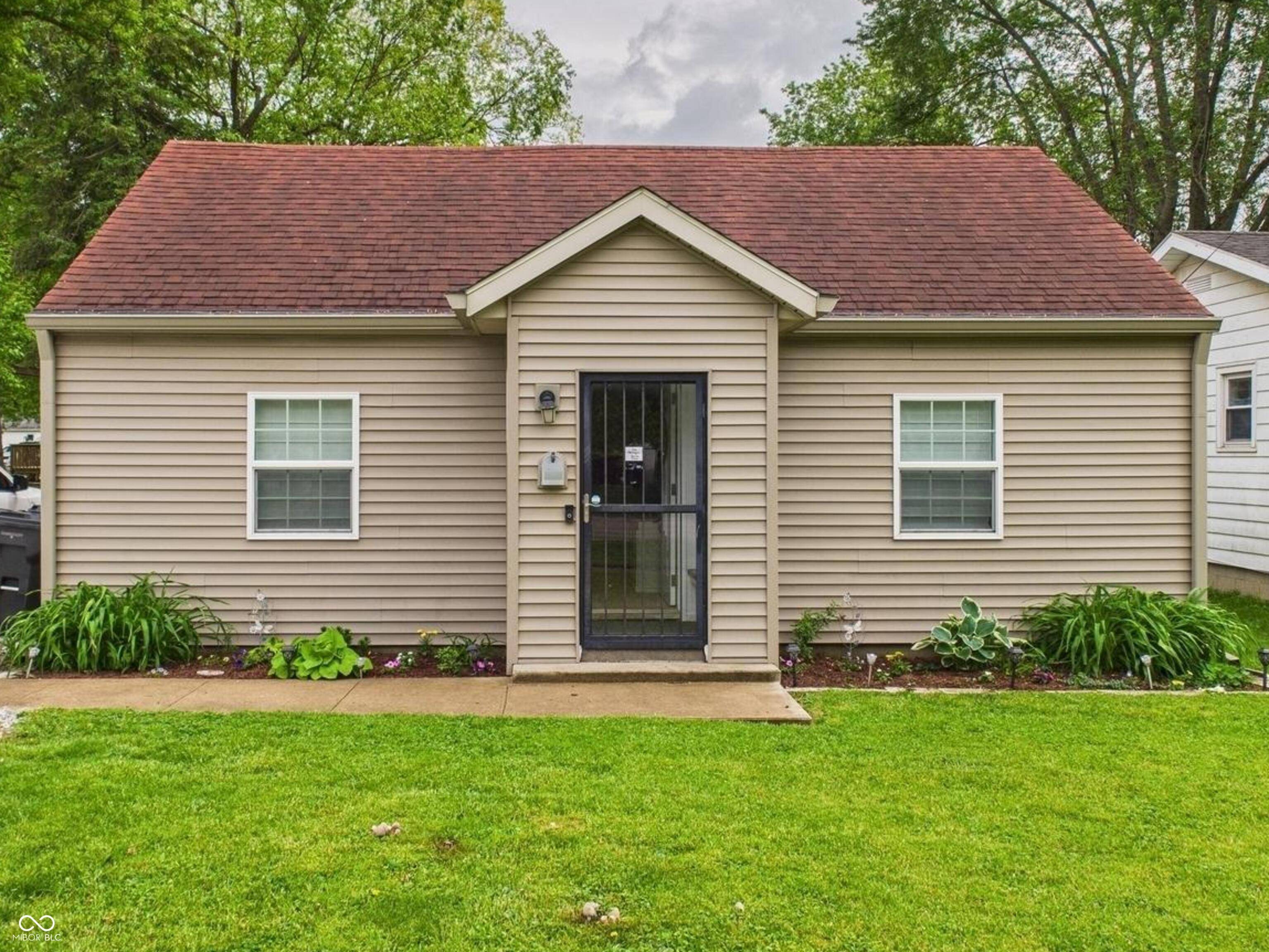Anderson, IN 46012,2353 E 10th ST